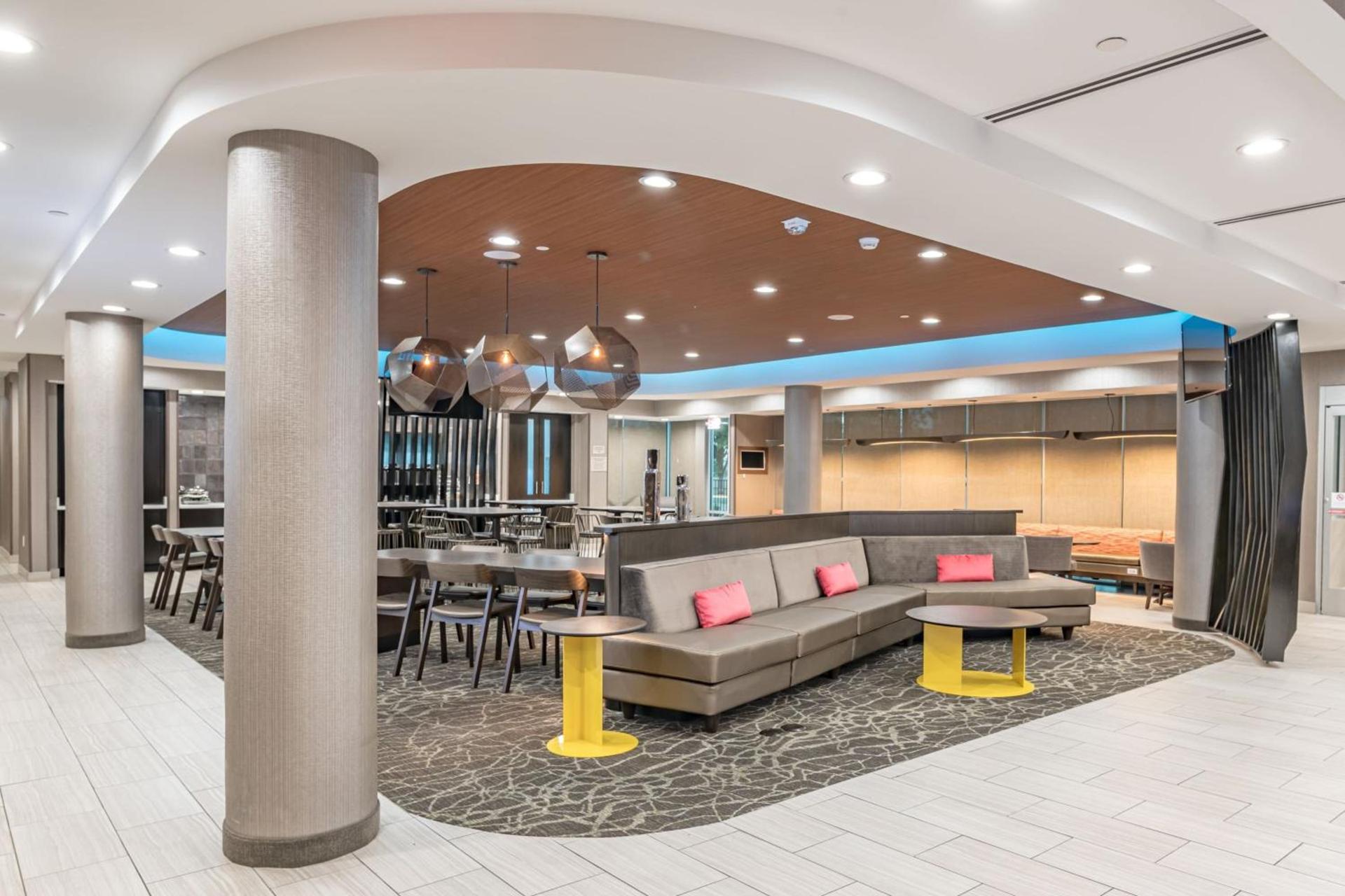 SpringHill Suites Dallas Central Expressway photo 14