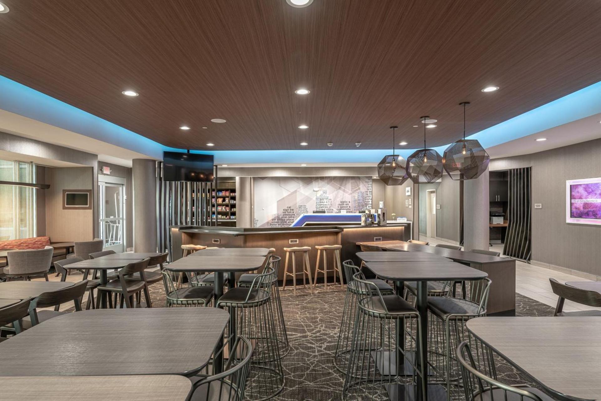 SpringHill Suites Dallas Central Expressway photo 16