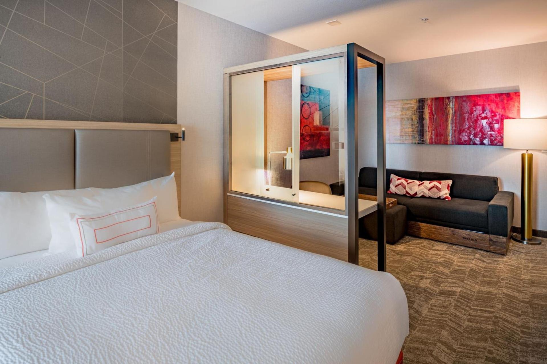 SpringHill Suites Dallas Central Expressway photo 20