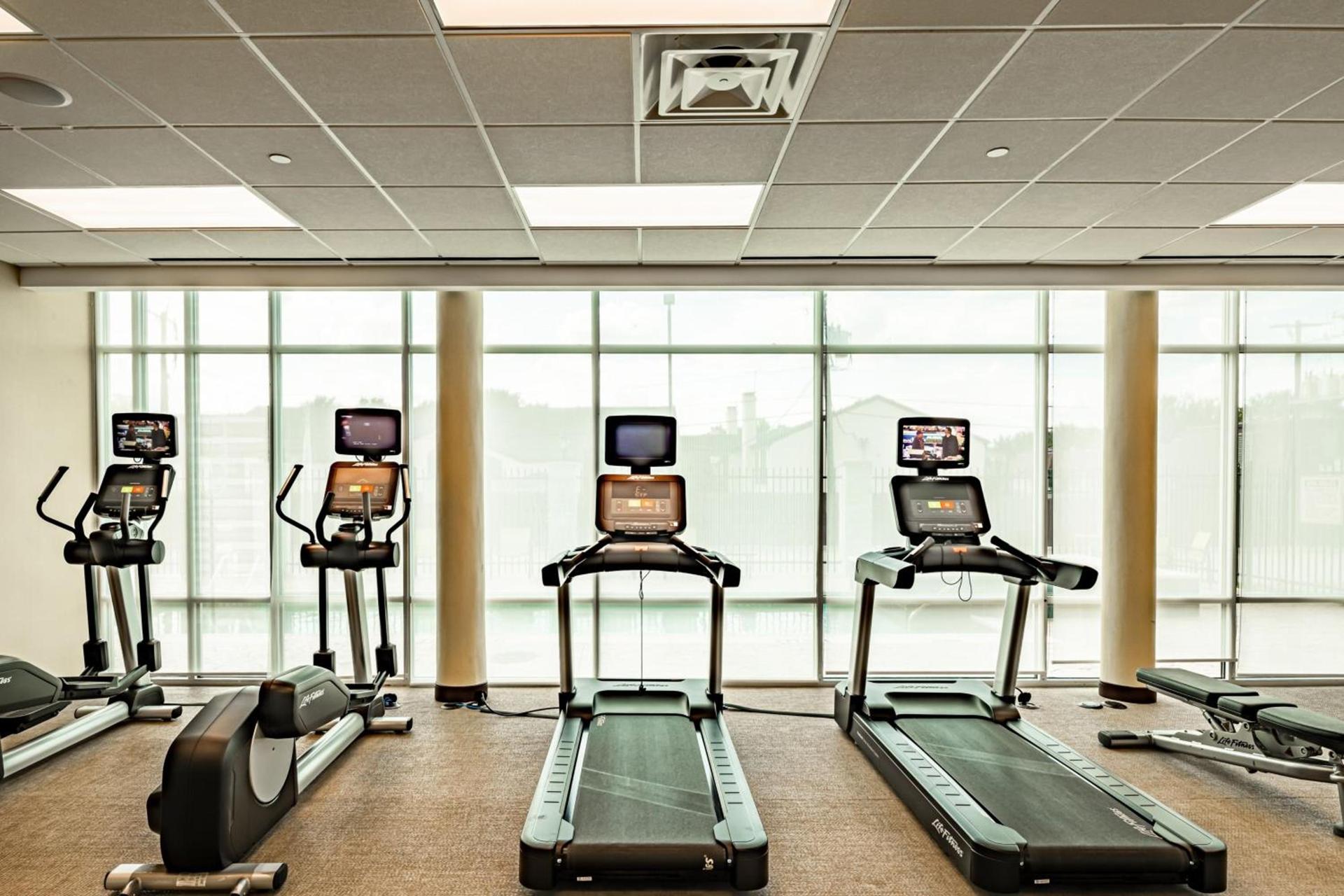 SpringHill Suites Dallas Central Expressway photo 59