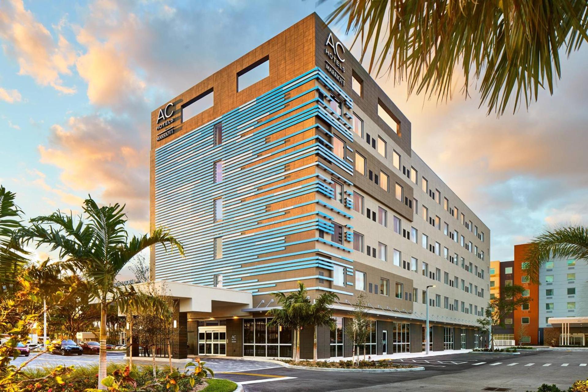 AC Hotel by Marriott Miami Airport West/Doral photo 1