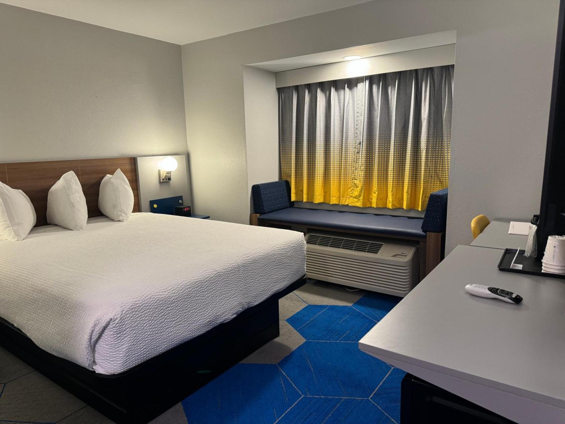 Microtel Inn and Suites Independence photo 48