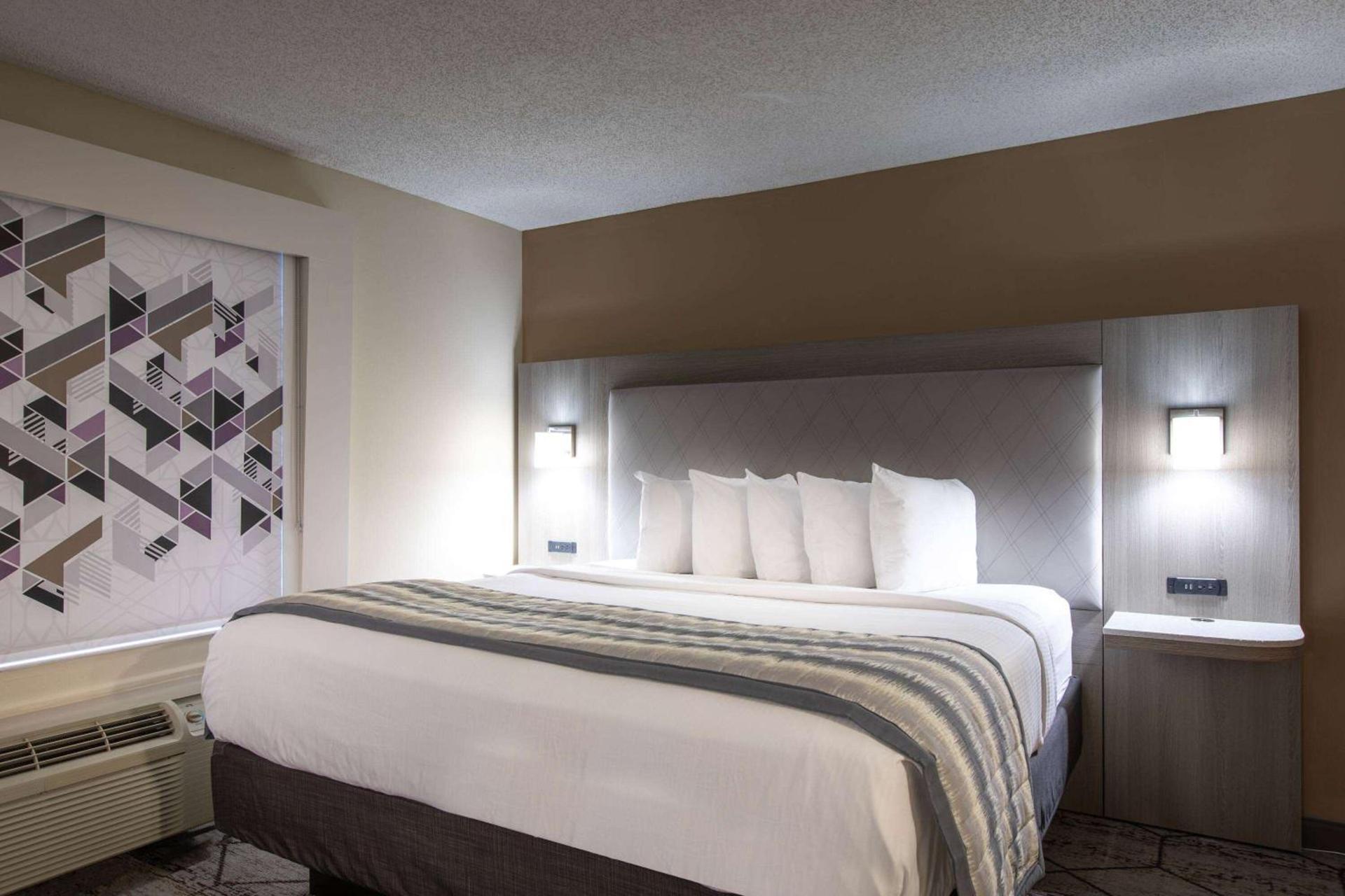 Wingate by Wyndham Charlotte Concord Mills/Speedway photo 23