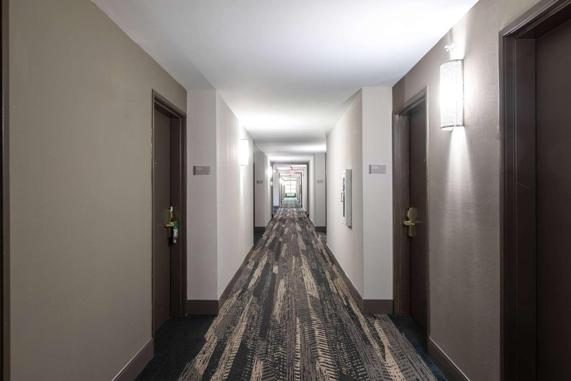 Wingate by Wyndham Charlotte Concord Mills/Speedway photo 42