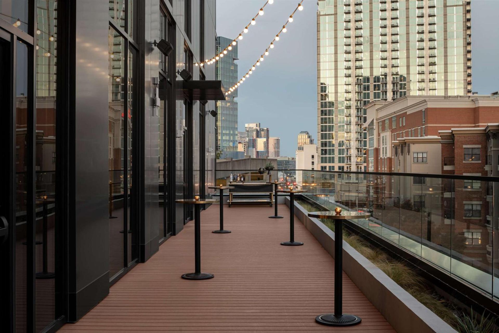 Hotel Fraye Nashville, Curio Collection By Hilton photo 2
