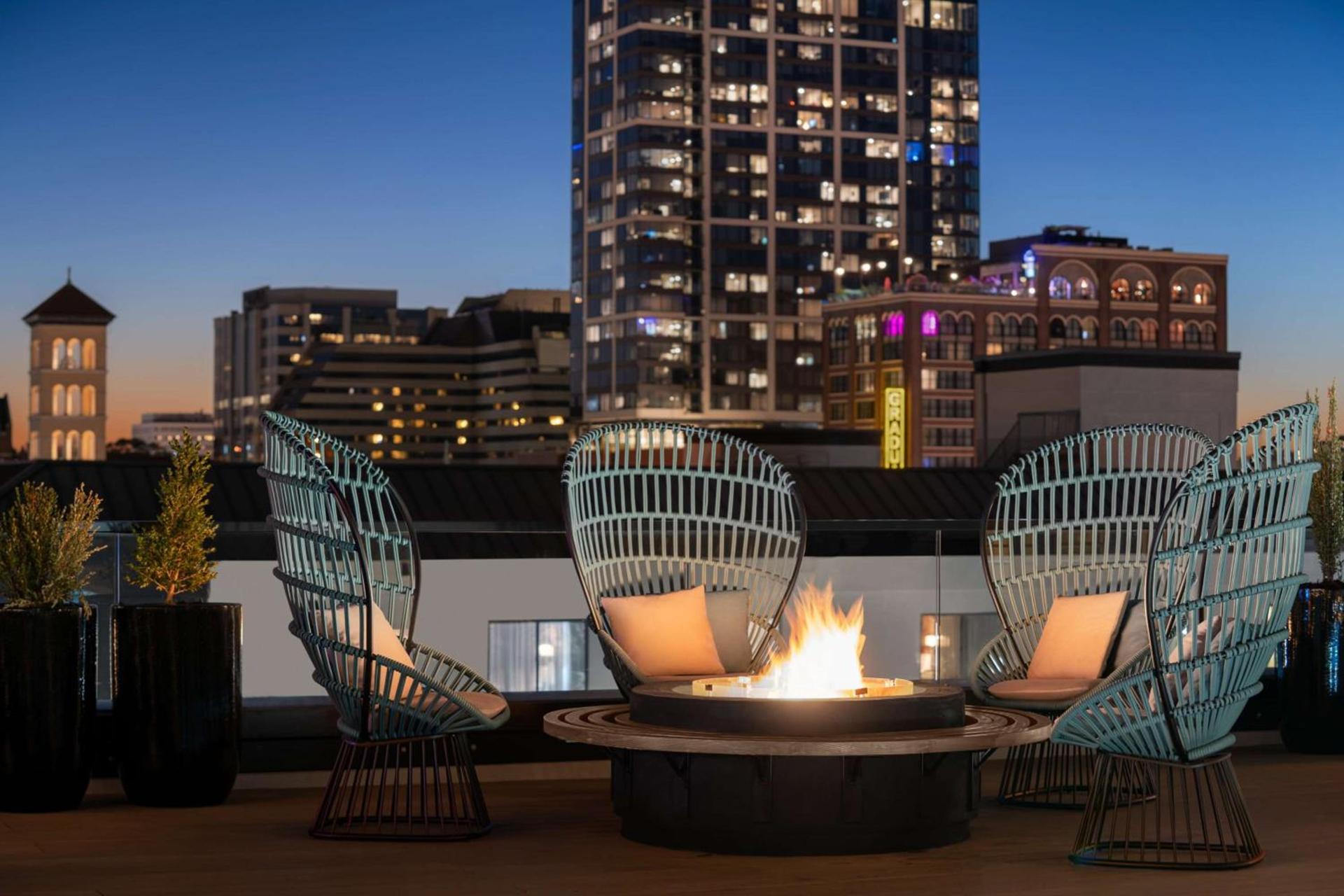 Hotel Fraye Nashville, Curio Collection By Hilton photo 3