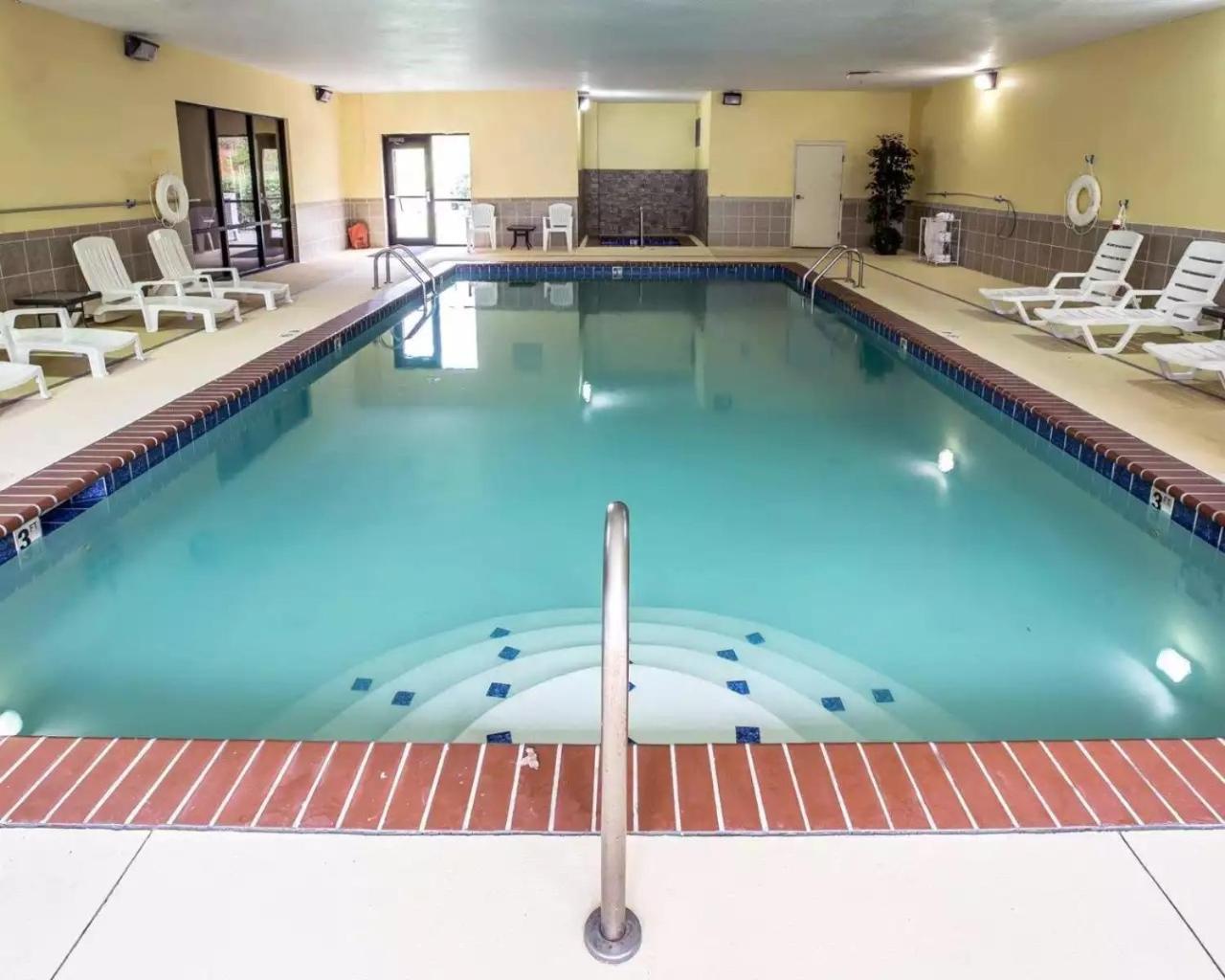 Comfort Inn & Suites Rogersville photo 47