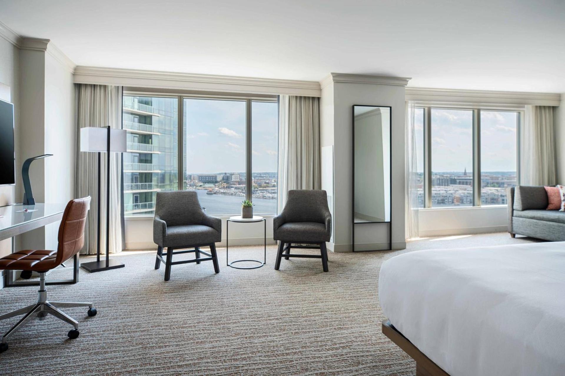 Baltimore Marriott Waterfront photo 40