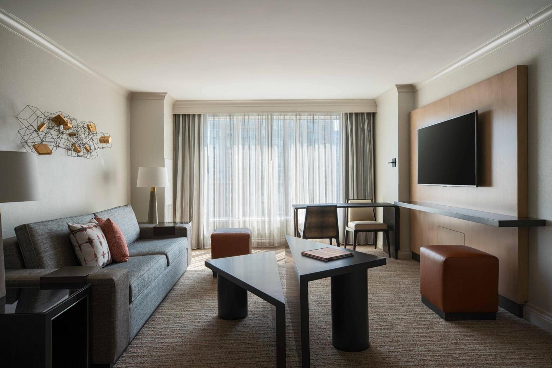 Baltimore Marriott Waterfront photo 51