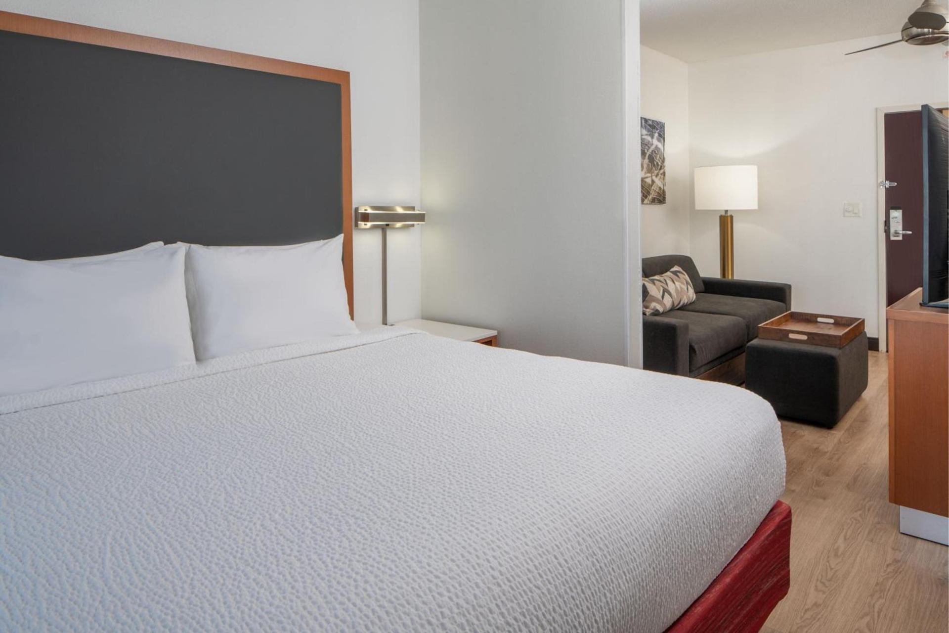 SpringHill Suites by Marriott Charleston Riverview photo 14