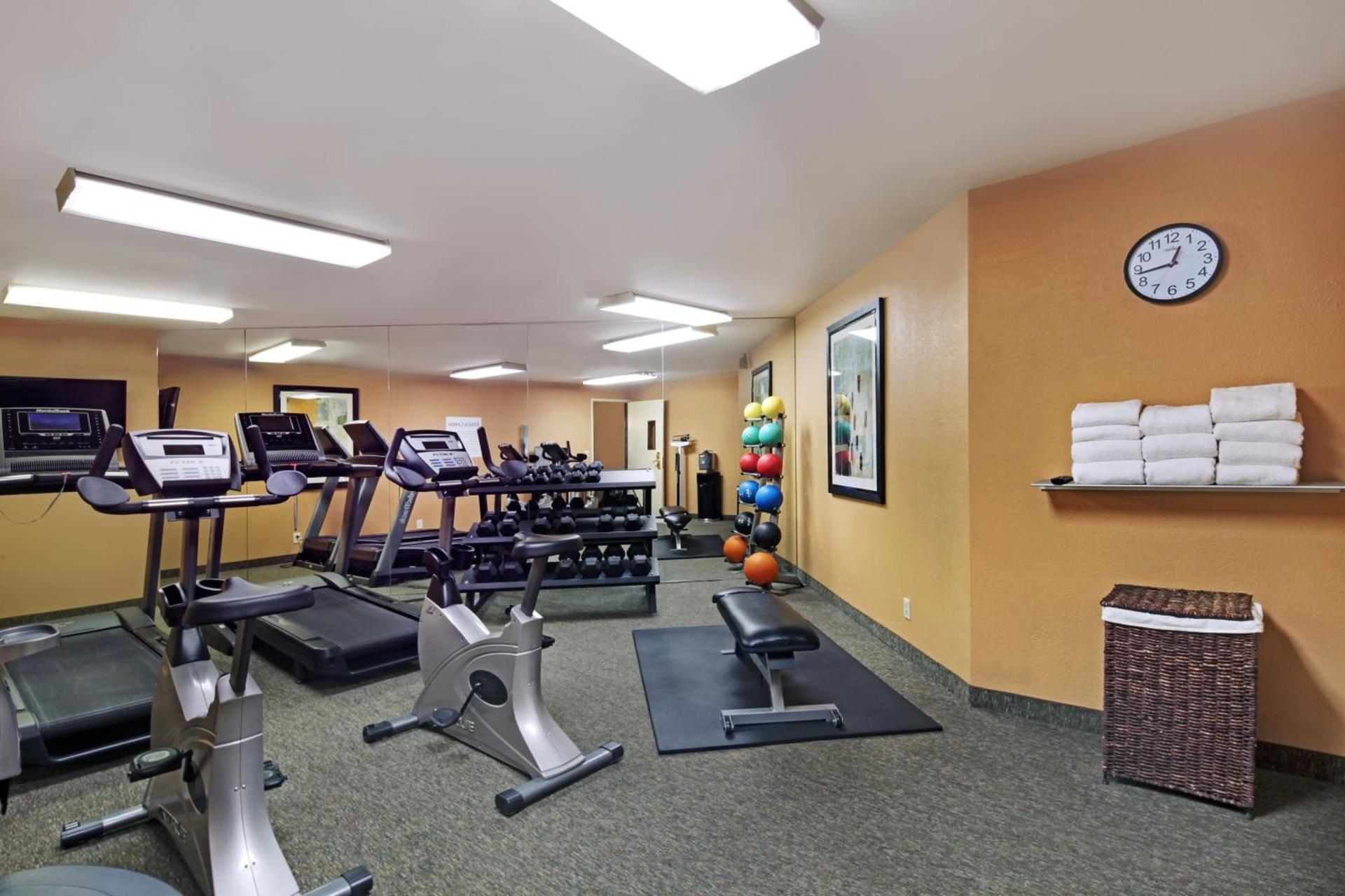 Holiday Inn Express Port Hueneme by IHG photo 10