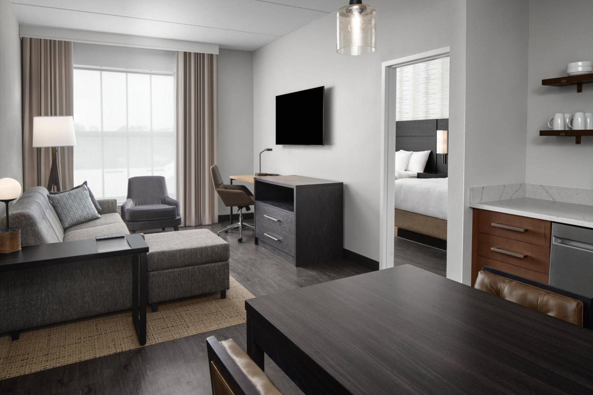 Residence Inn By Marriott Jacksonville-Mayo Clinic Area photo 14
