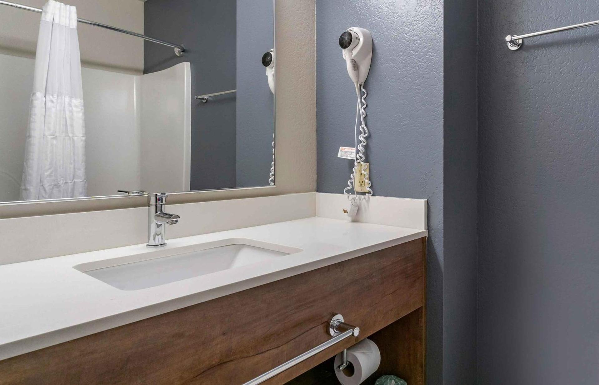 Extended Stay America Premier Suites - Pueblo photo 43