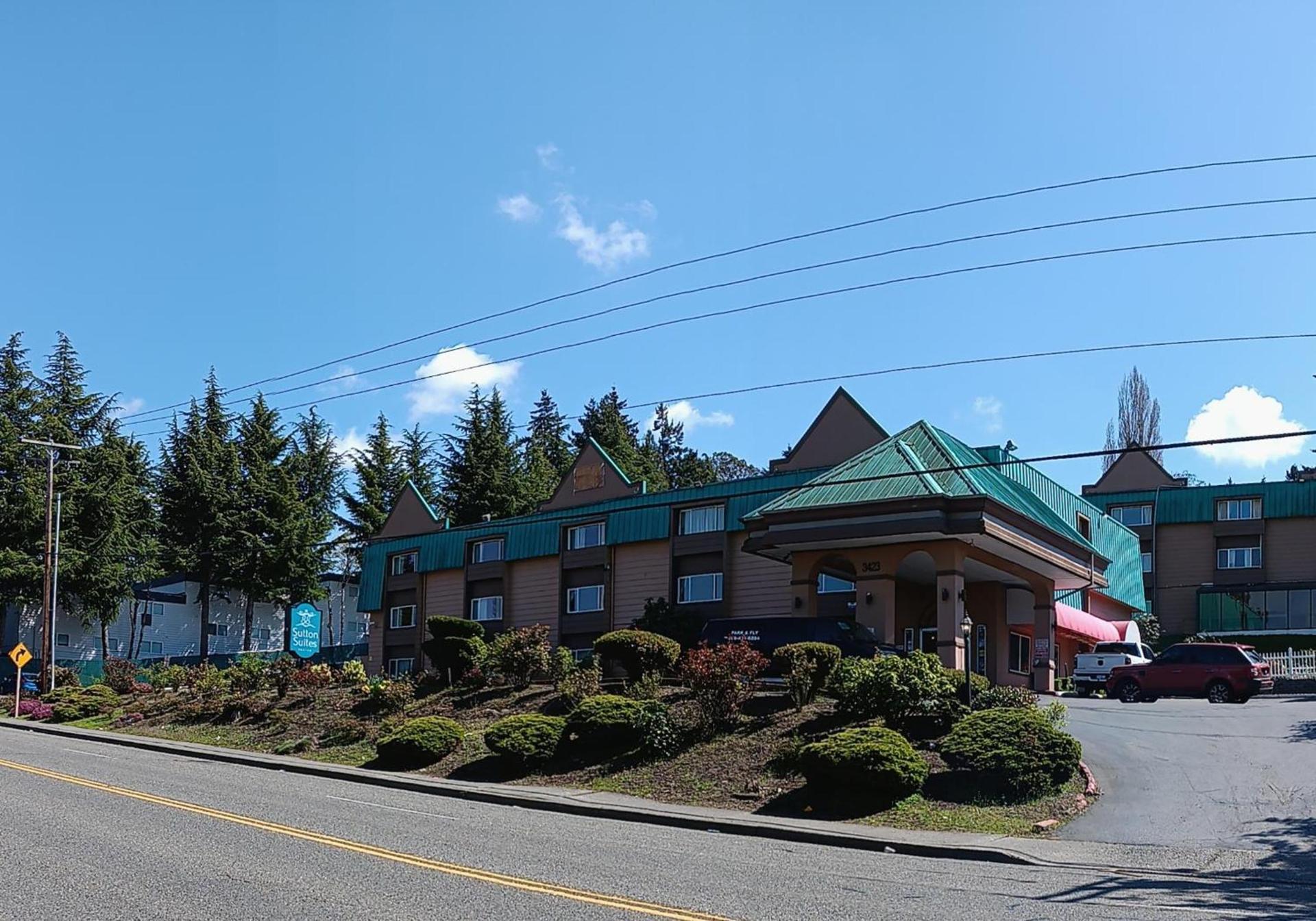 Sutton Suites Hotel photo 35