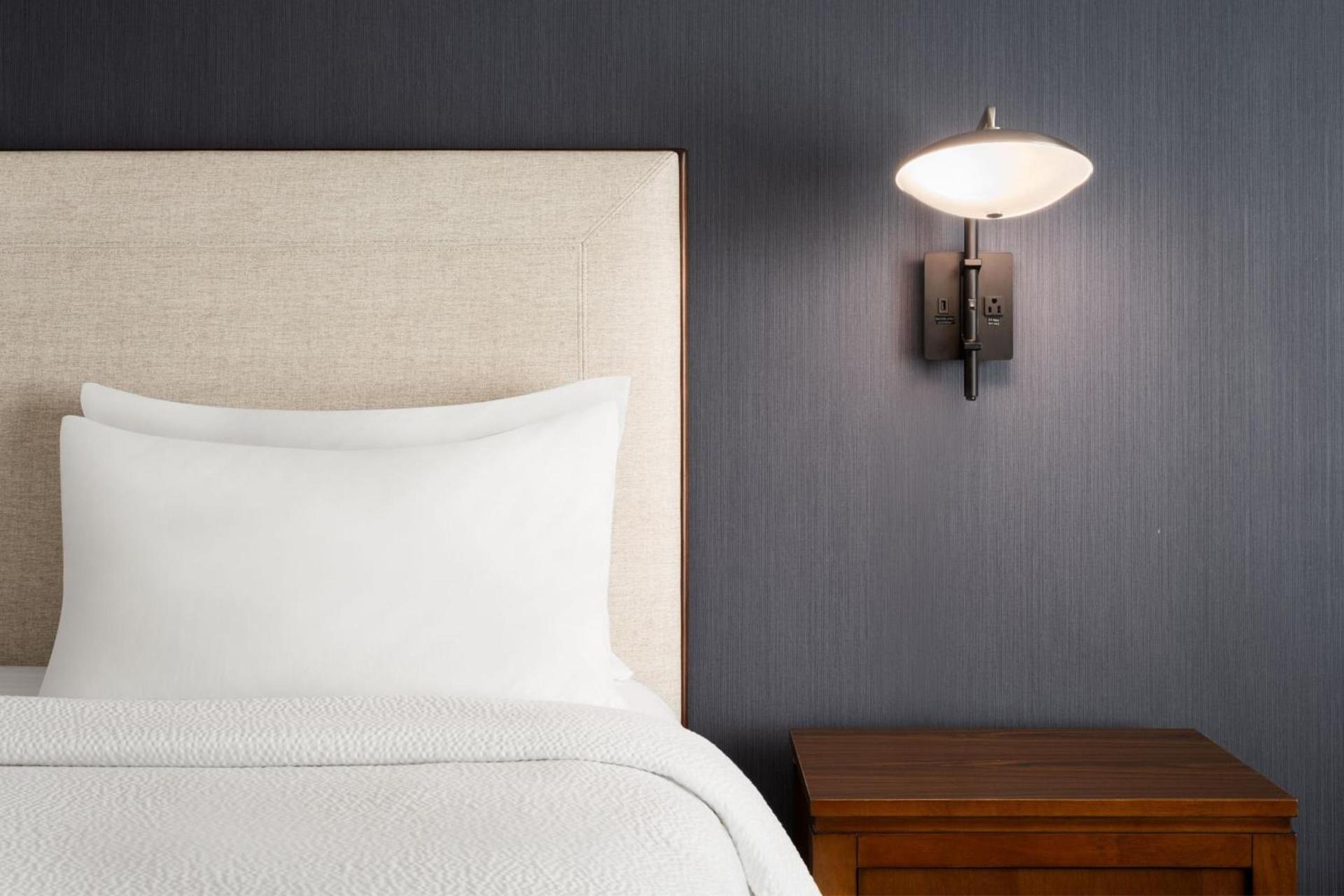 Courtyard by Marriott Seattle SeaTac Airport photo 30
