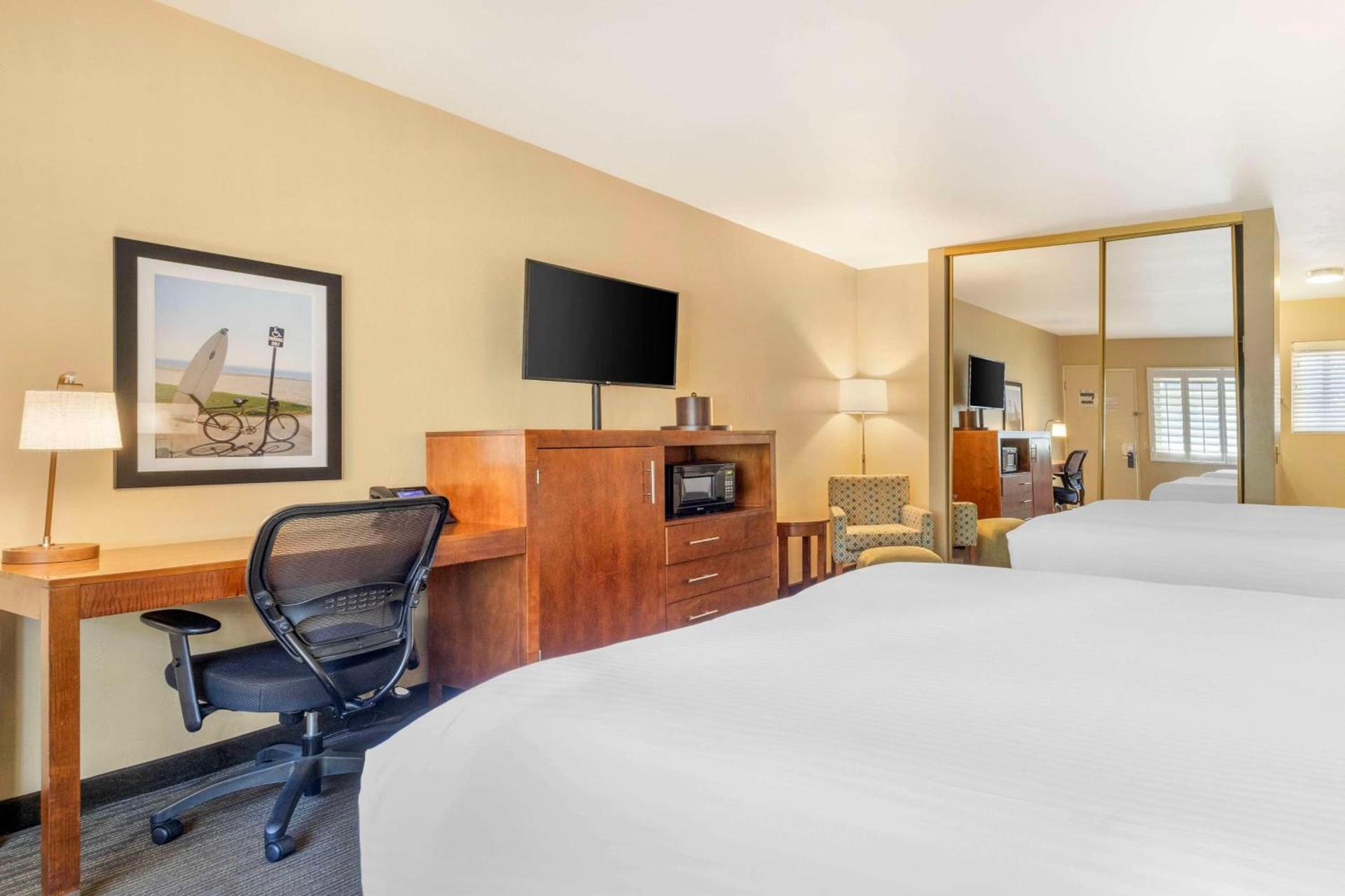 Best Western Plus Beach View Lodge Carlsbad photo 18