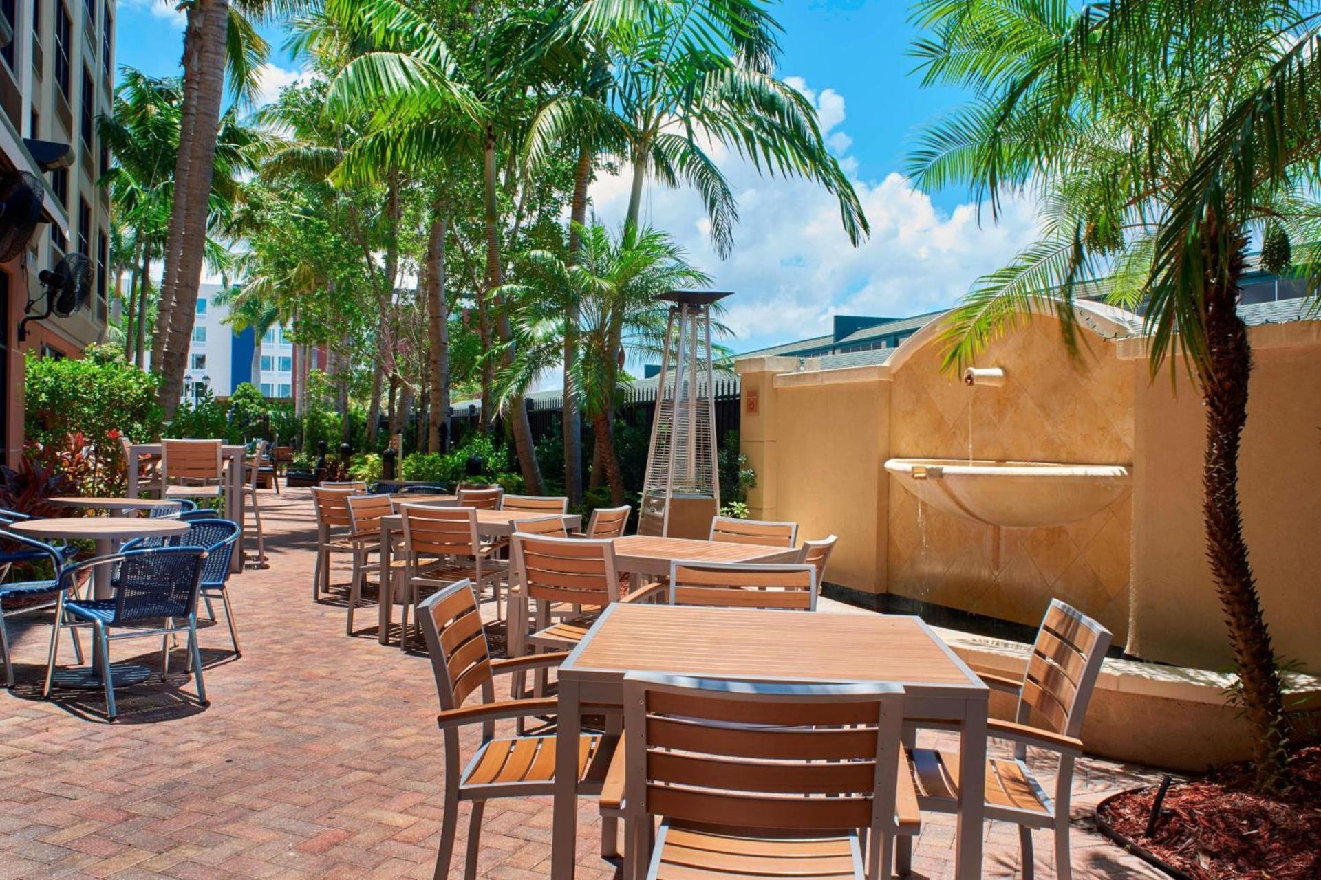 Four Points by Sheraton Punta Gorda Harborside photo 60