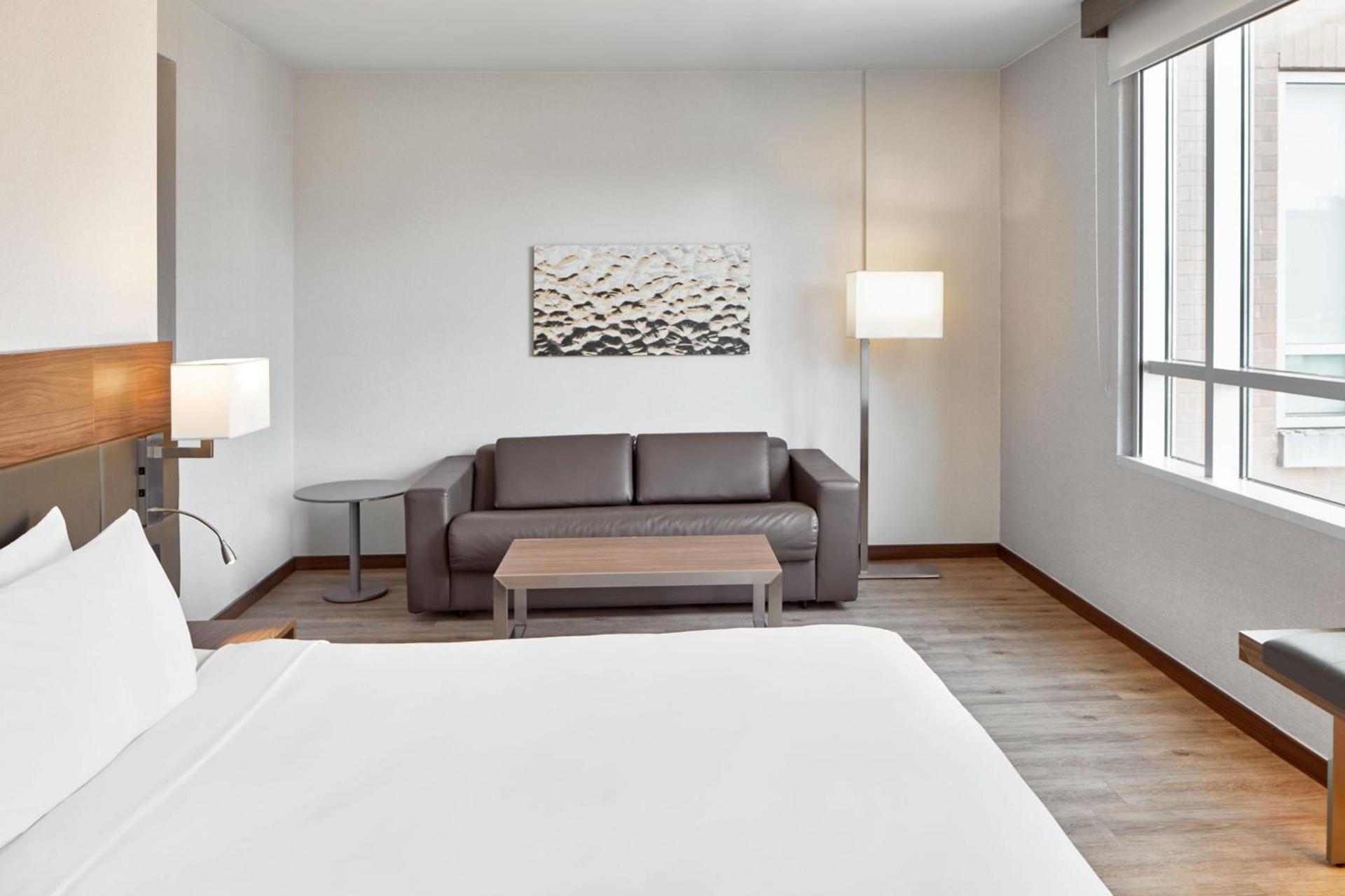 AC Hotel National Harbor Washington, DC Area photo 14