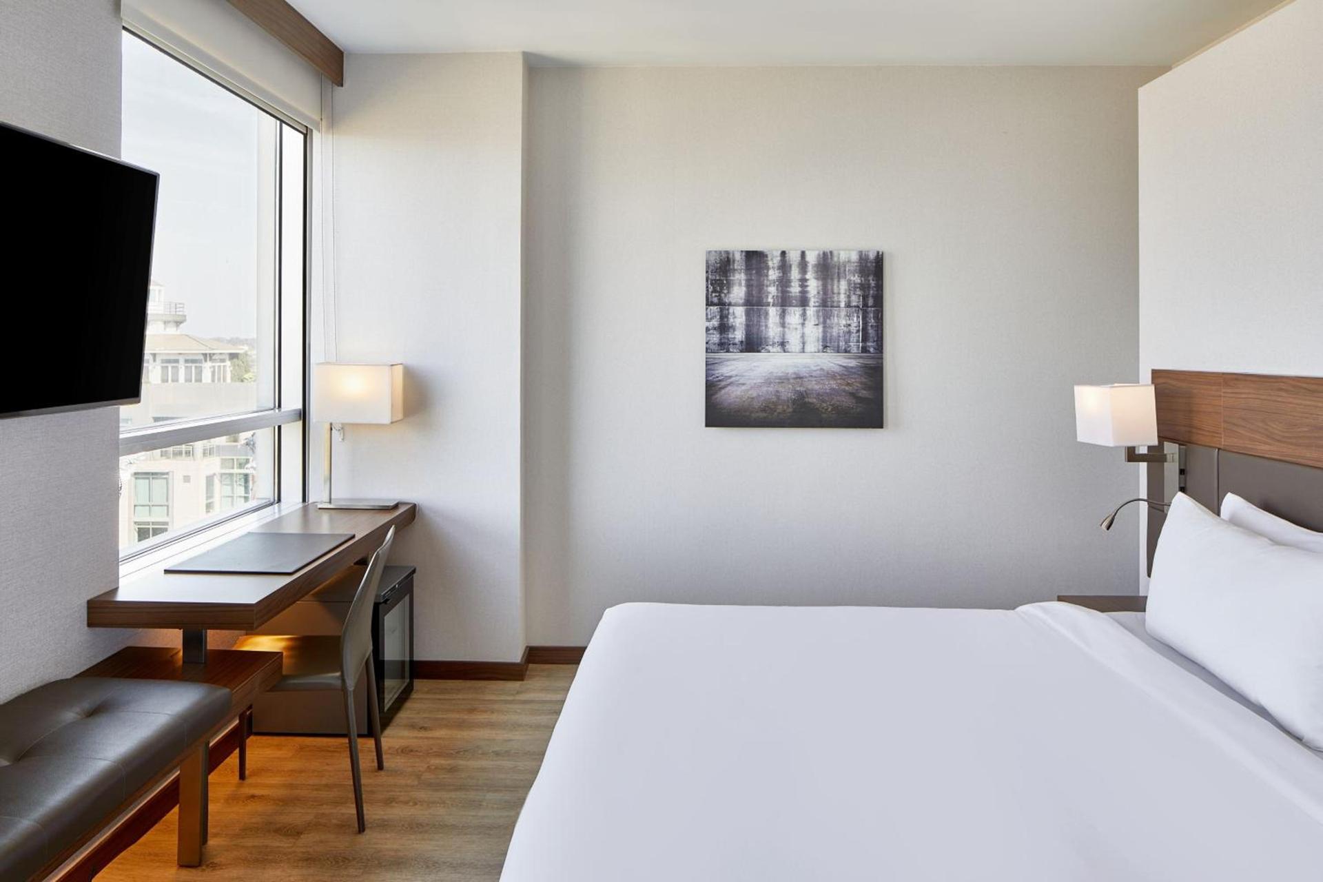 AC Hotel National Harbor Washington, DC Area photo 16