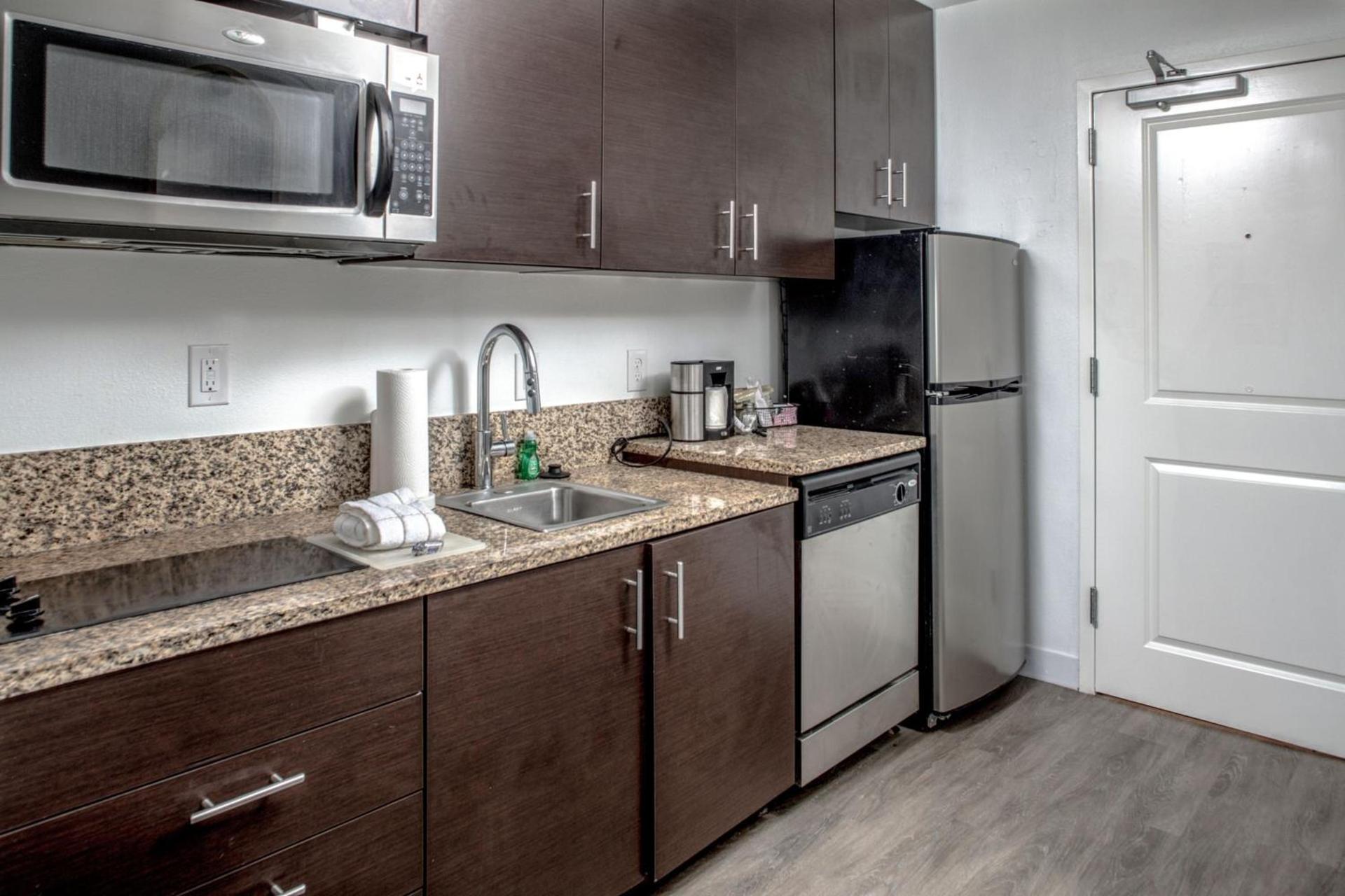 TownePlace Suites by Marriott Savannah Airport photo 8
