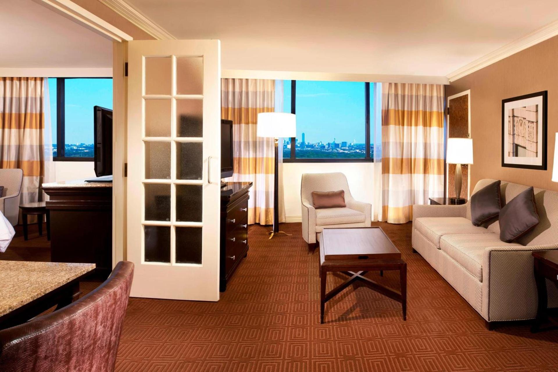 Sheraton DFW Airport Hotel photo 15