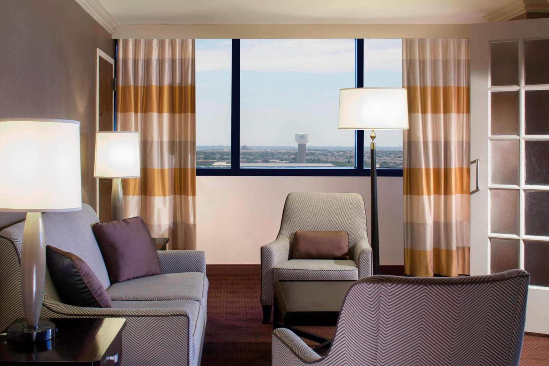 Sheraton DFW Airport Hotel photo 16