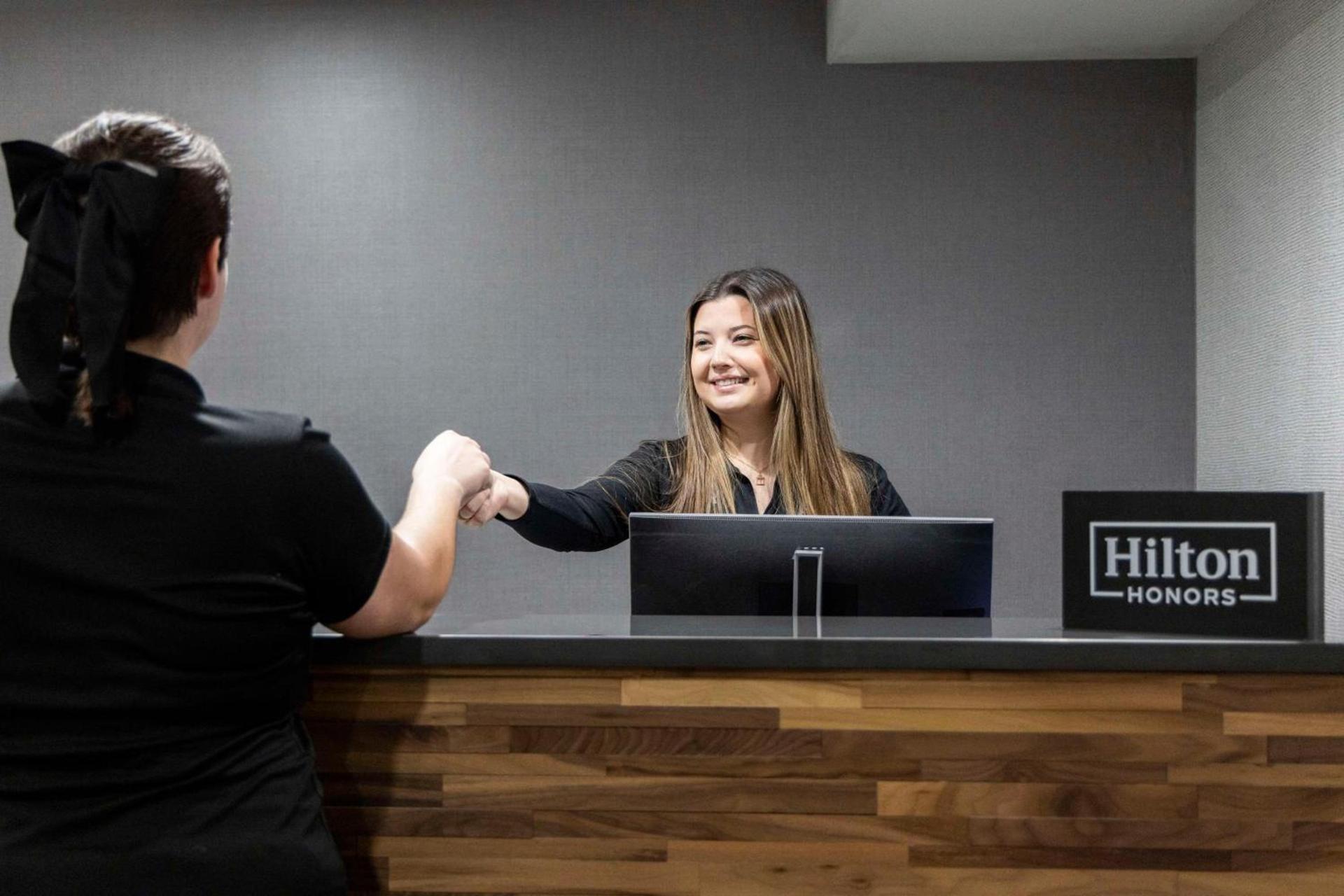 Hampton Inn Athens photo 11