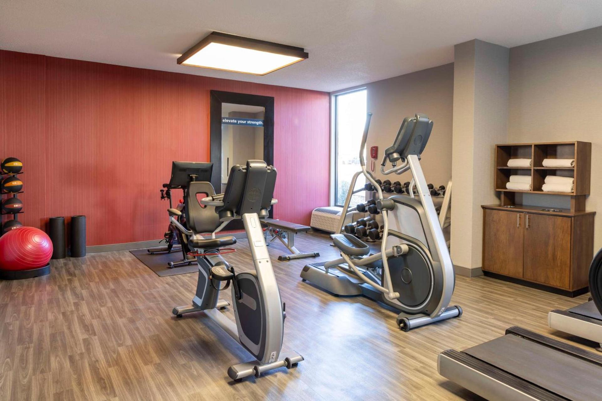 Hampton Inn Athens photo 13