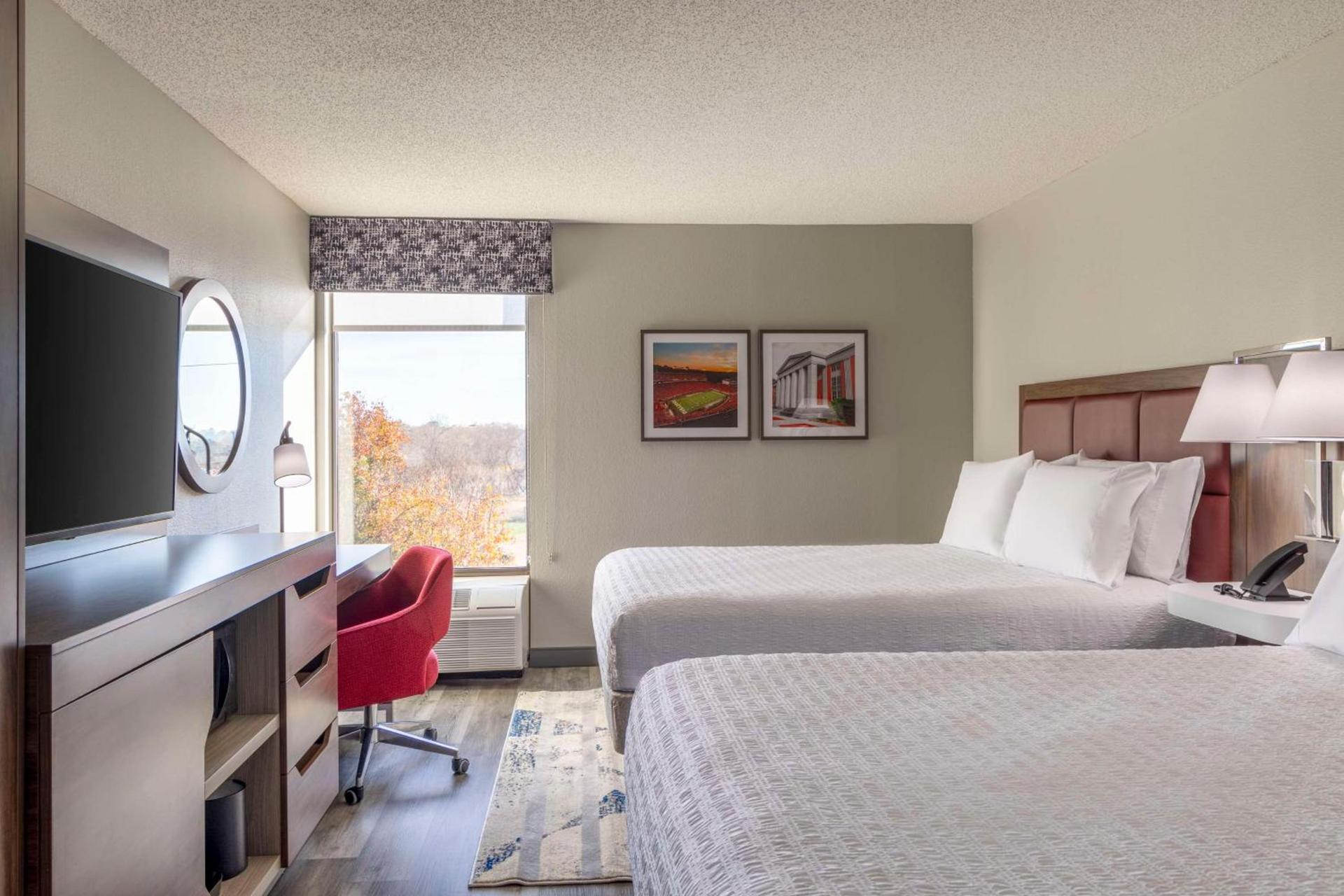 Hampton Inn Athens photo 10