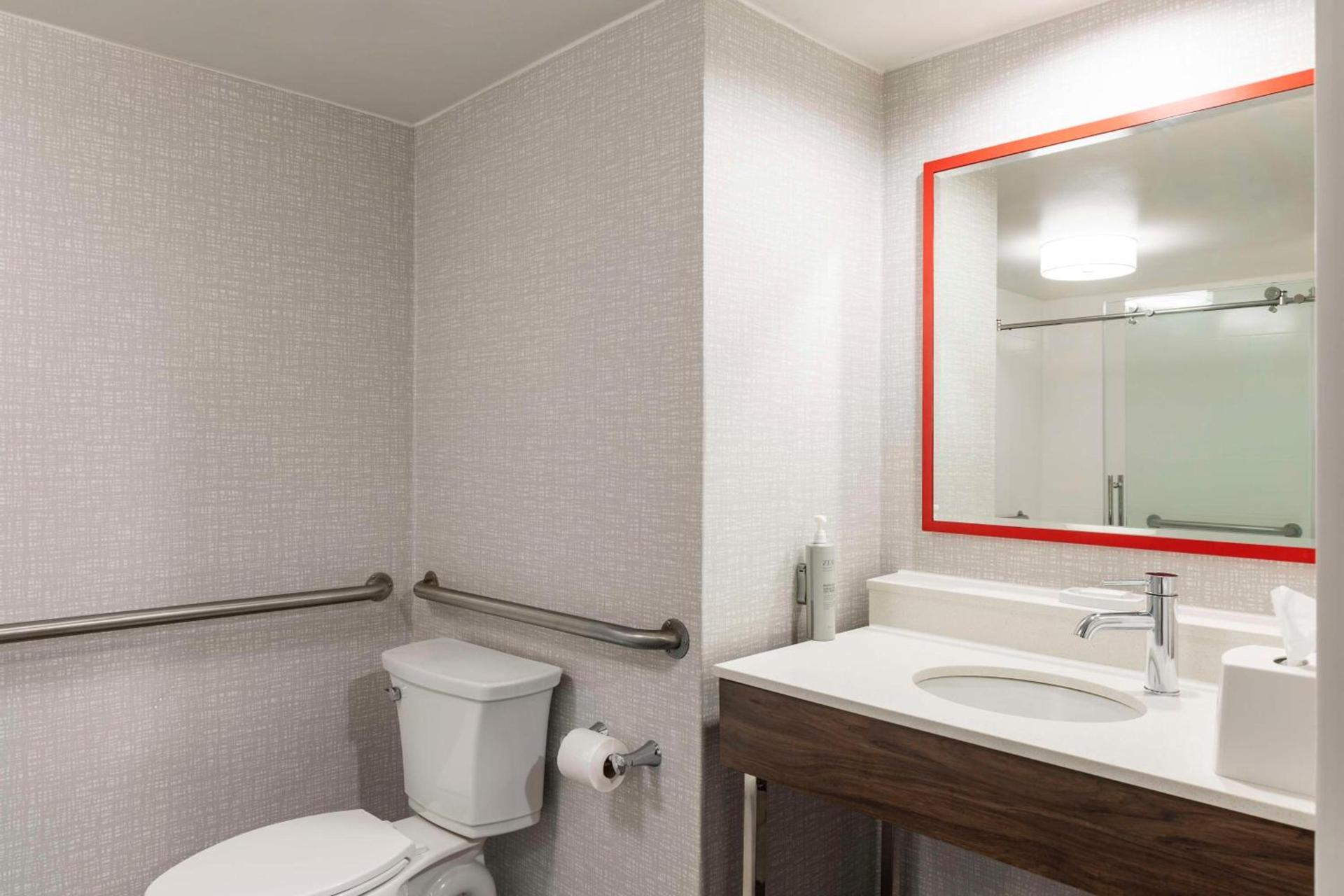 Hampton Inn Athens photo 21