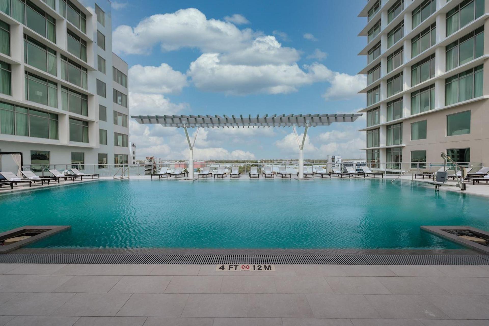 AC Hotel by Marriott Fort Lauderdale Airport photo 22