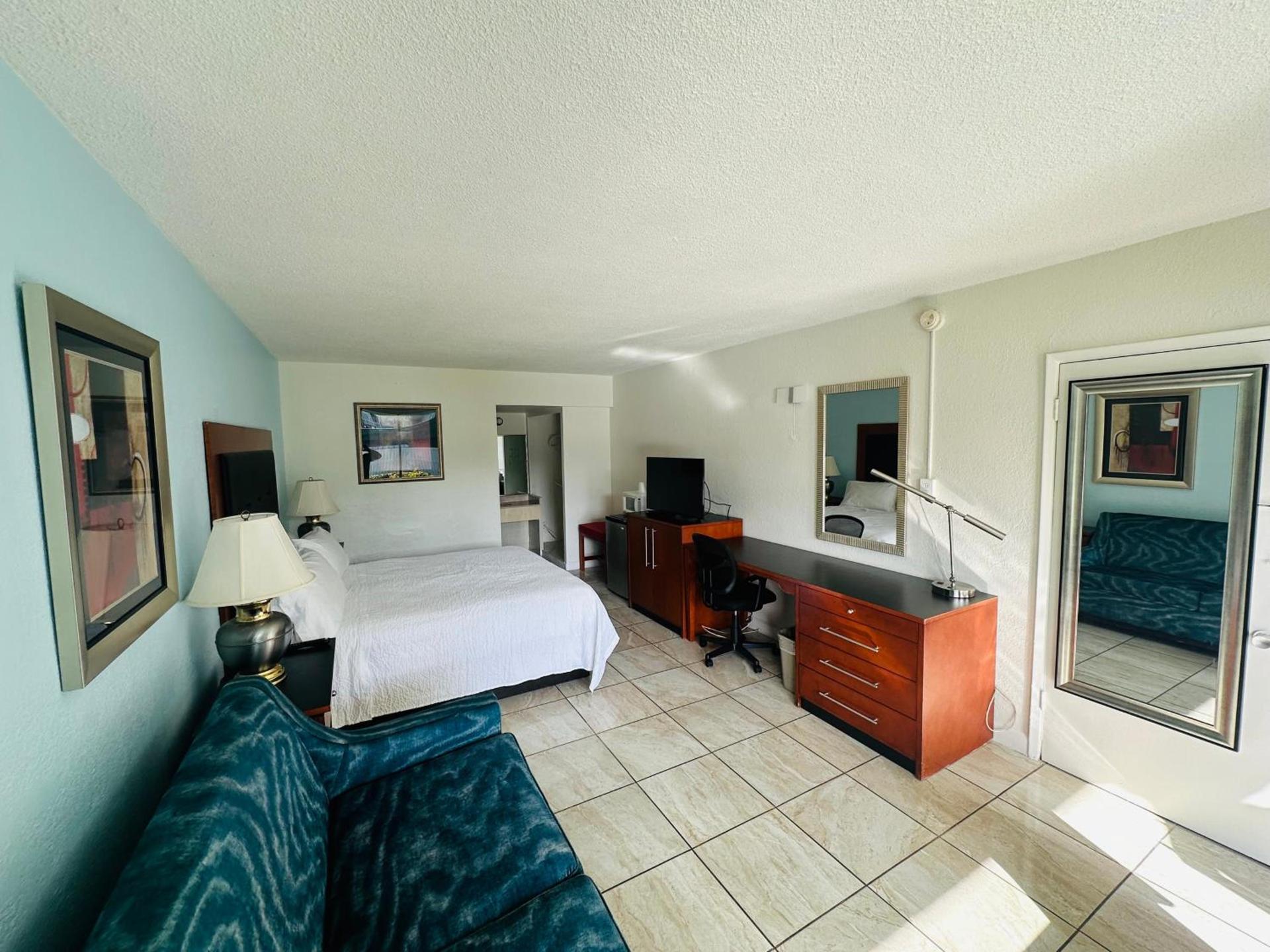 Boca Inn photo 7