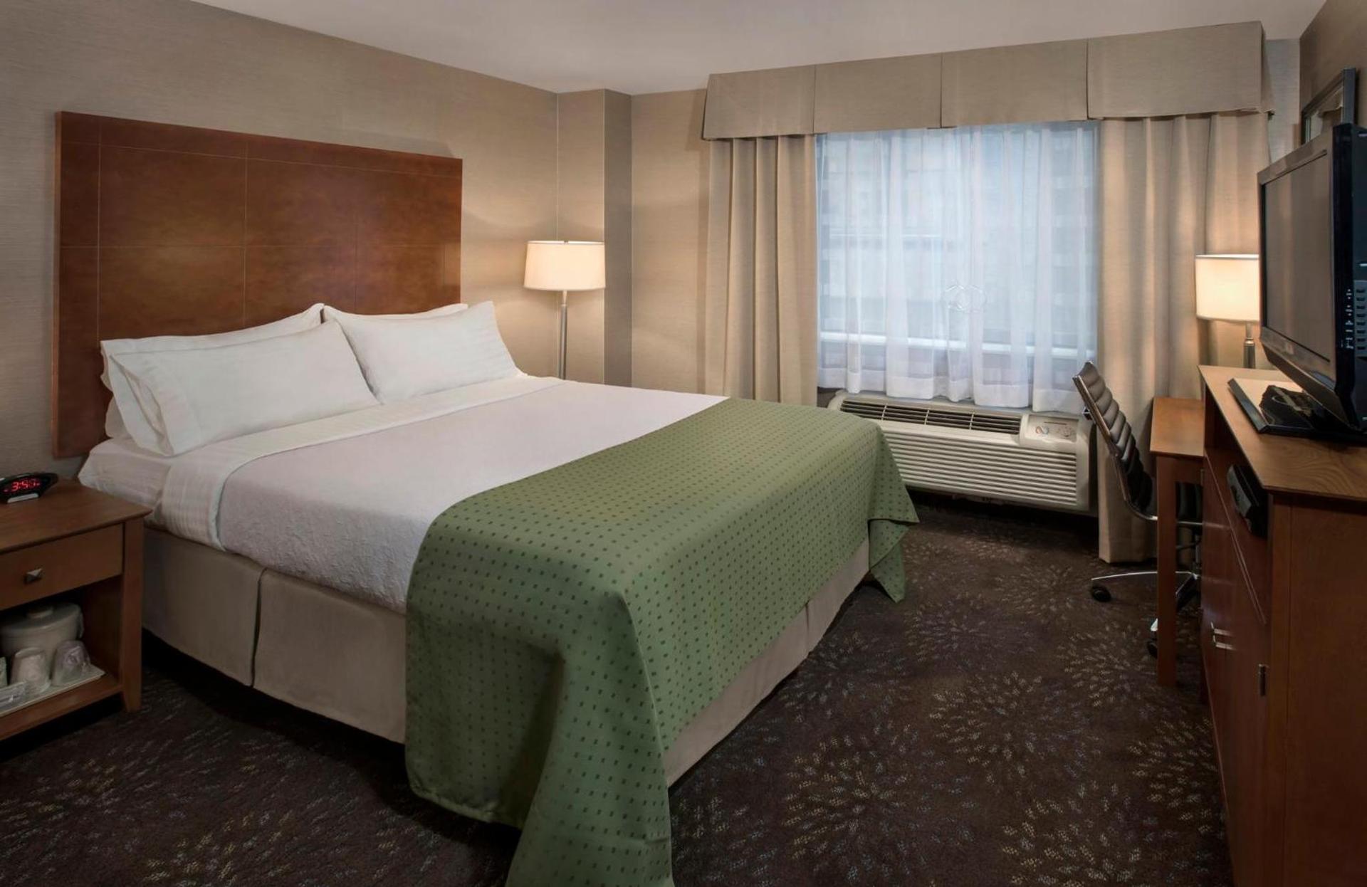 Holiday Inn Manhattan 6th Ave - Chelsea by IHG photo 17
