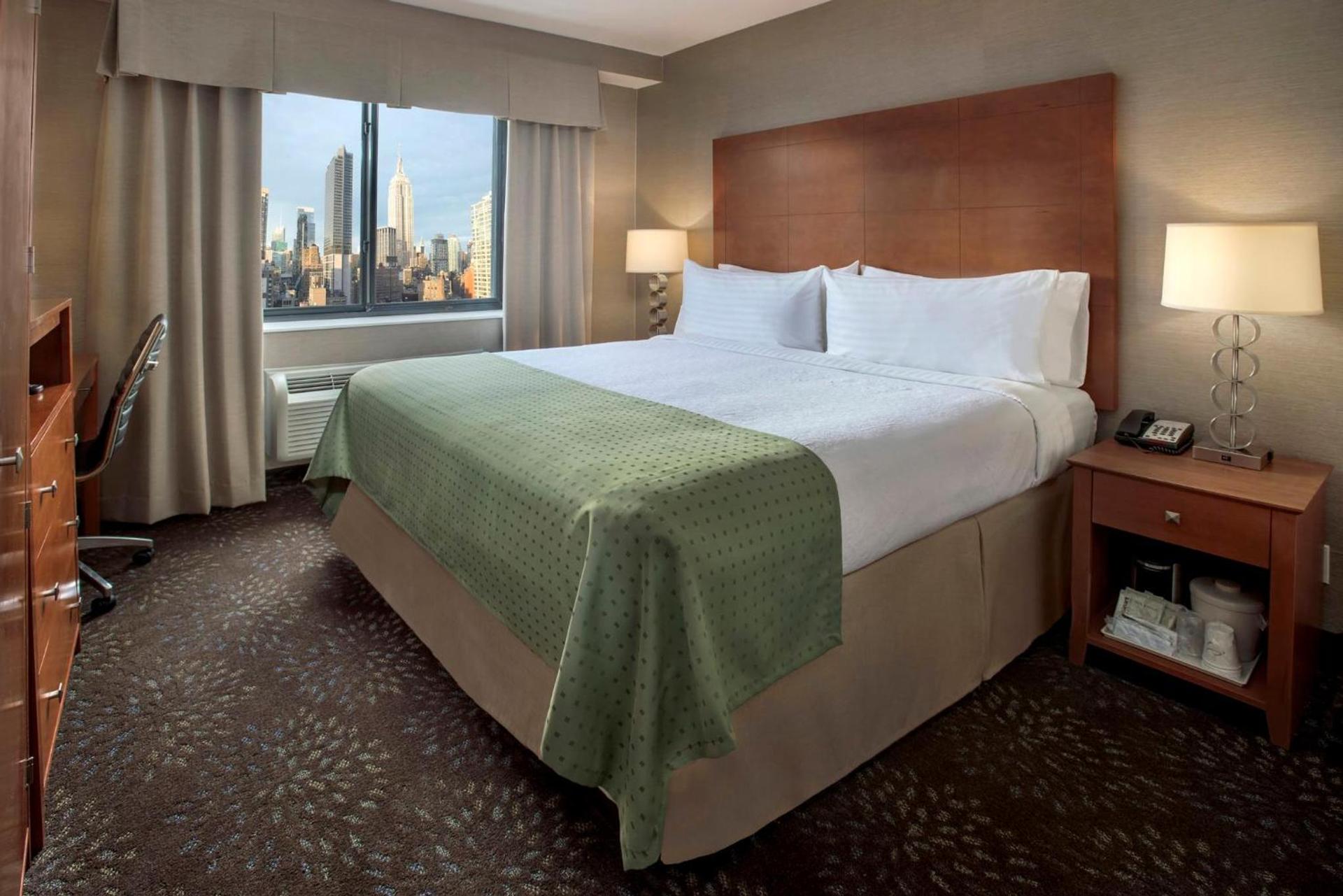 Holiday Inn Manhattan 6th Ave - Chelsea by IHG photo 14