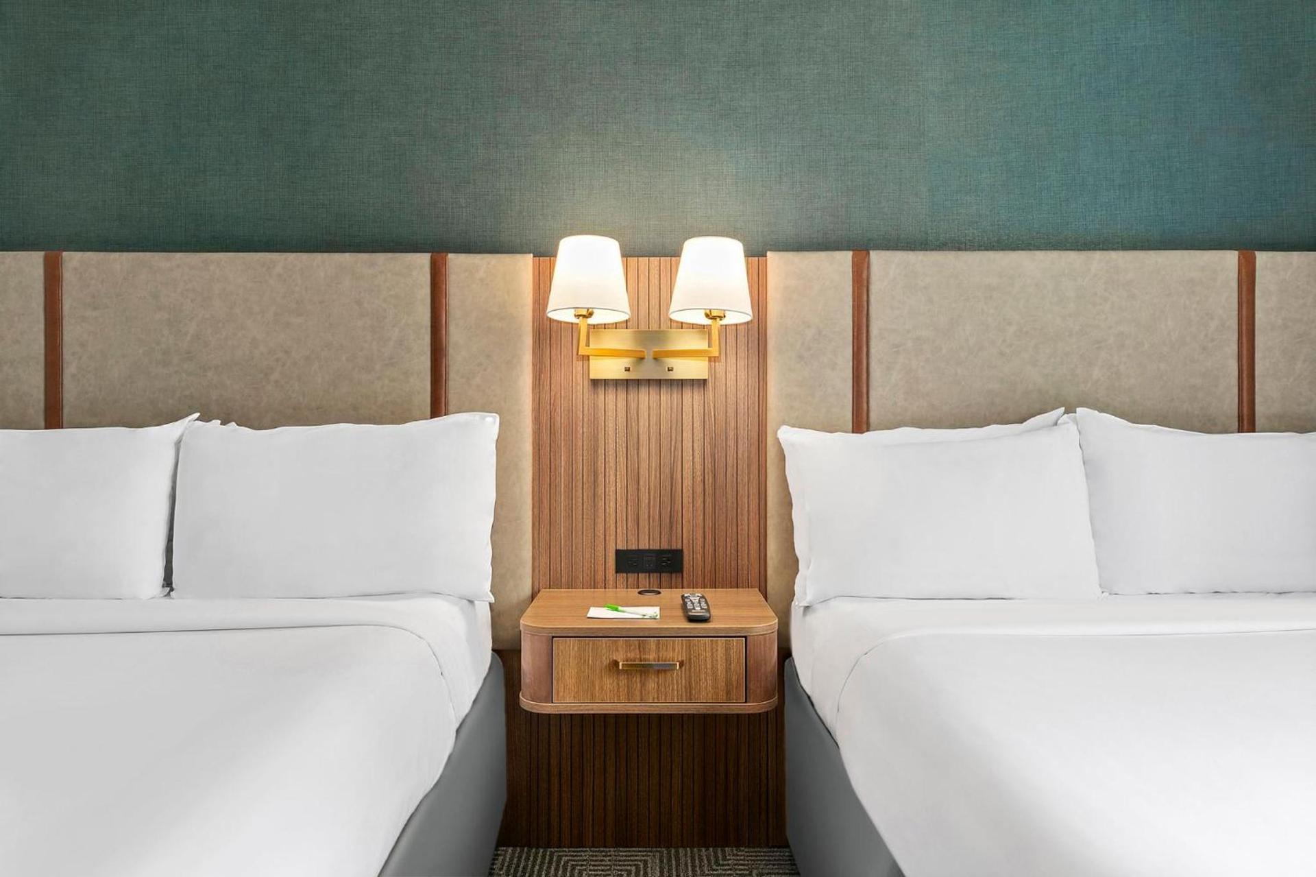 Holiday Inn Manhattan 6th Ave - Chelsea by IHG photo 25