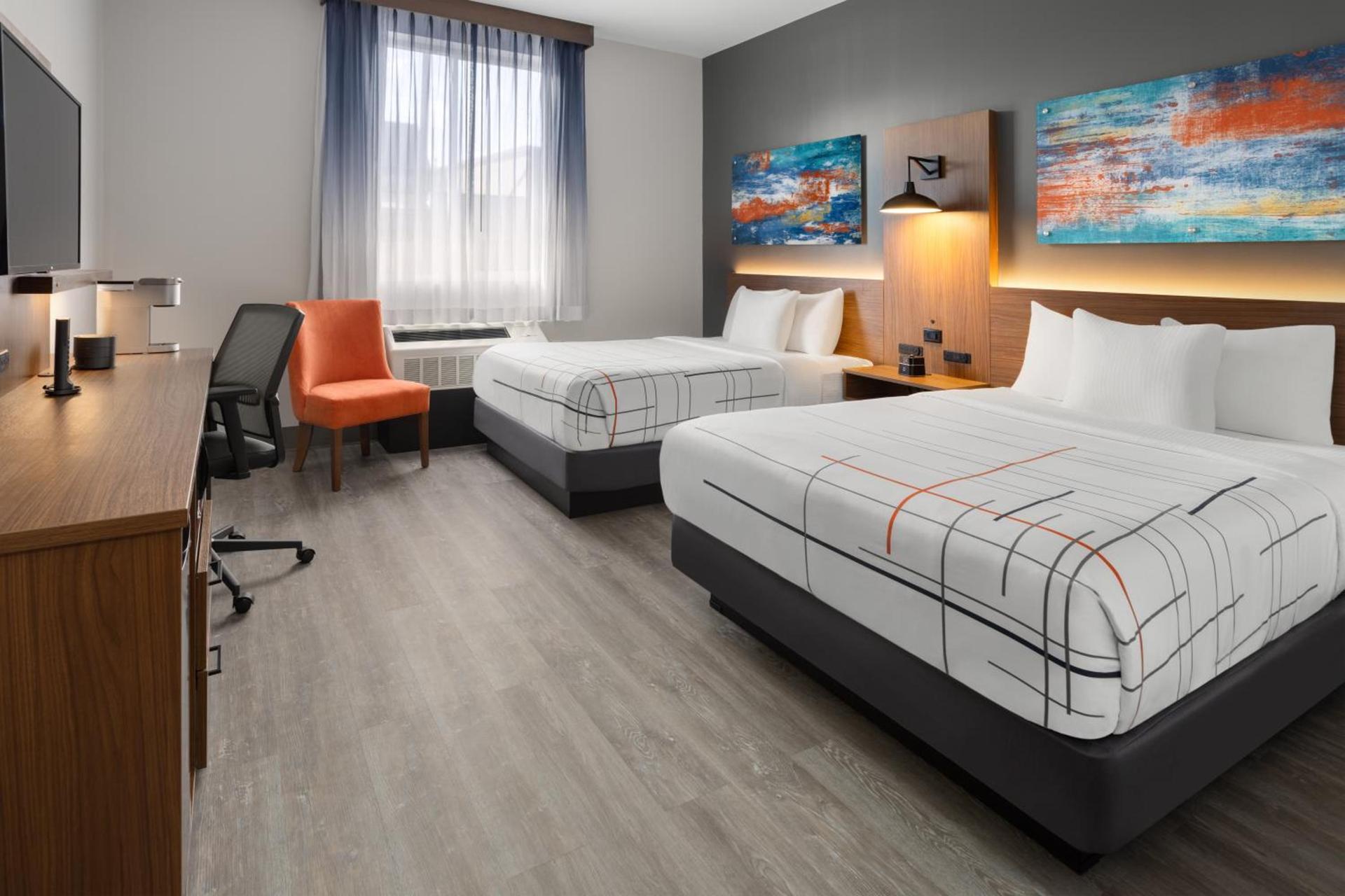 La Quinta Inn & Suites by Wyndham Williston Burlington photo 14
