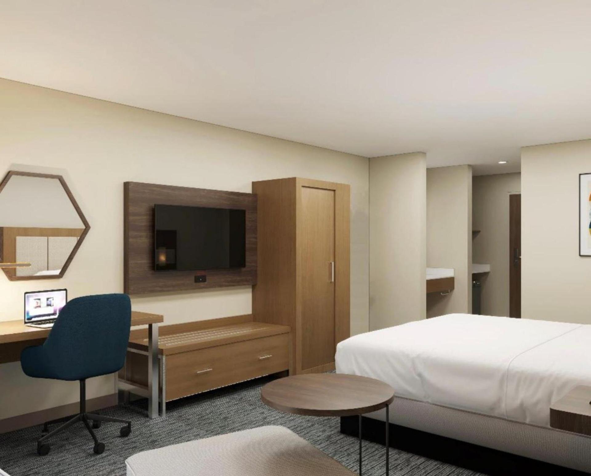 Holiday Inn Express Redding North by IHG photo 9