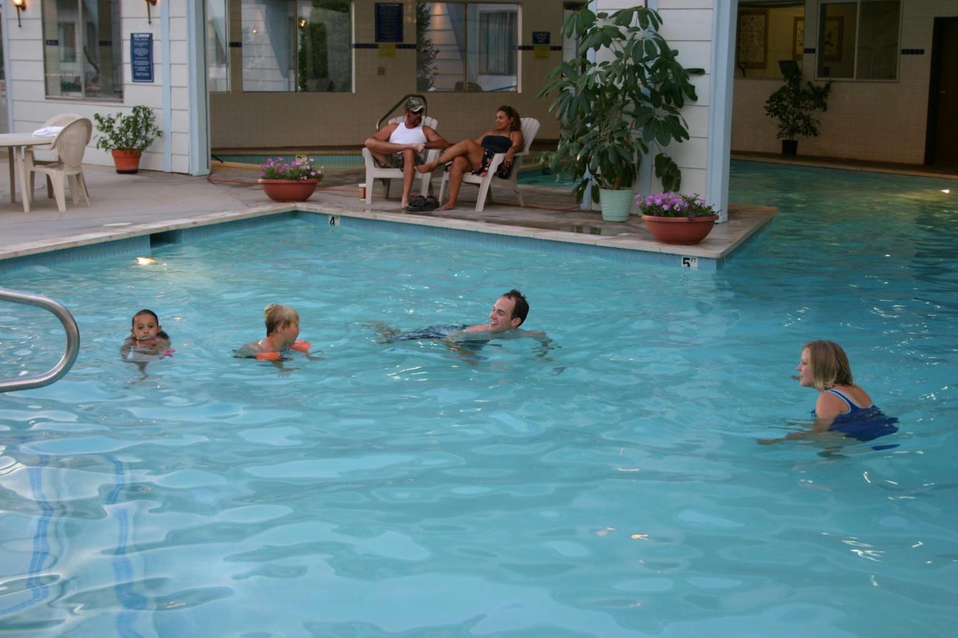 Moab Valley Inn photo 22
