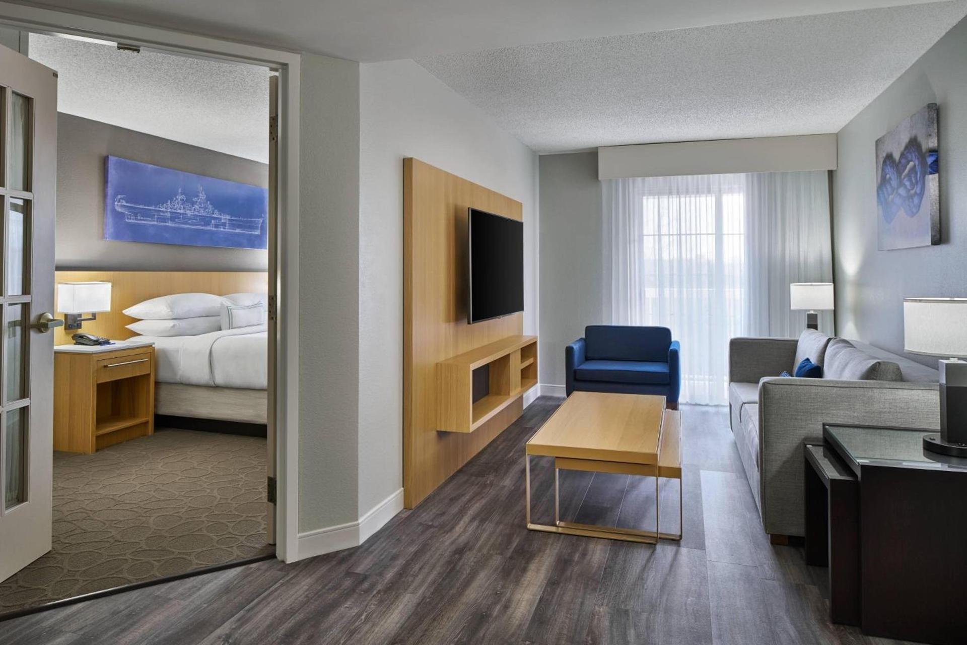 Delta Hotels by Marriott Norfolk Airport photo 9