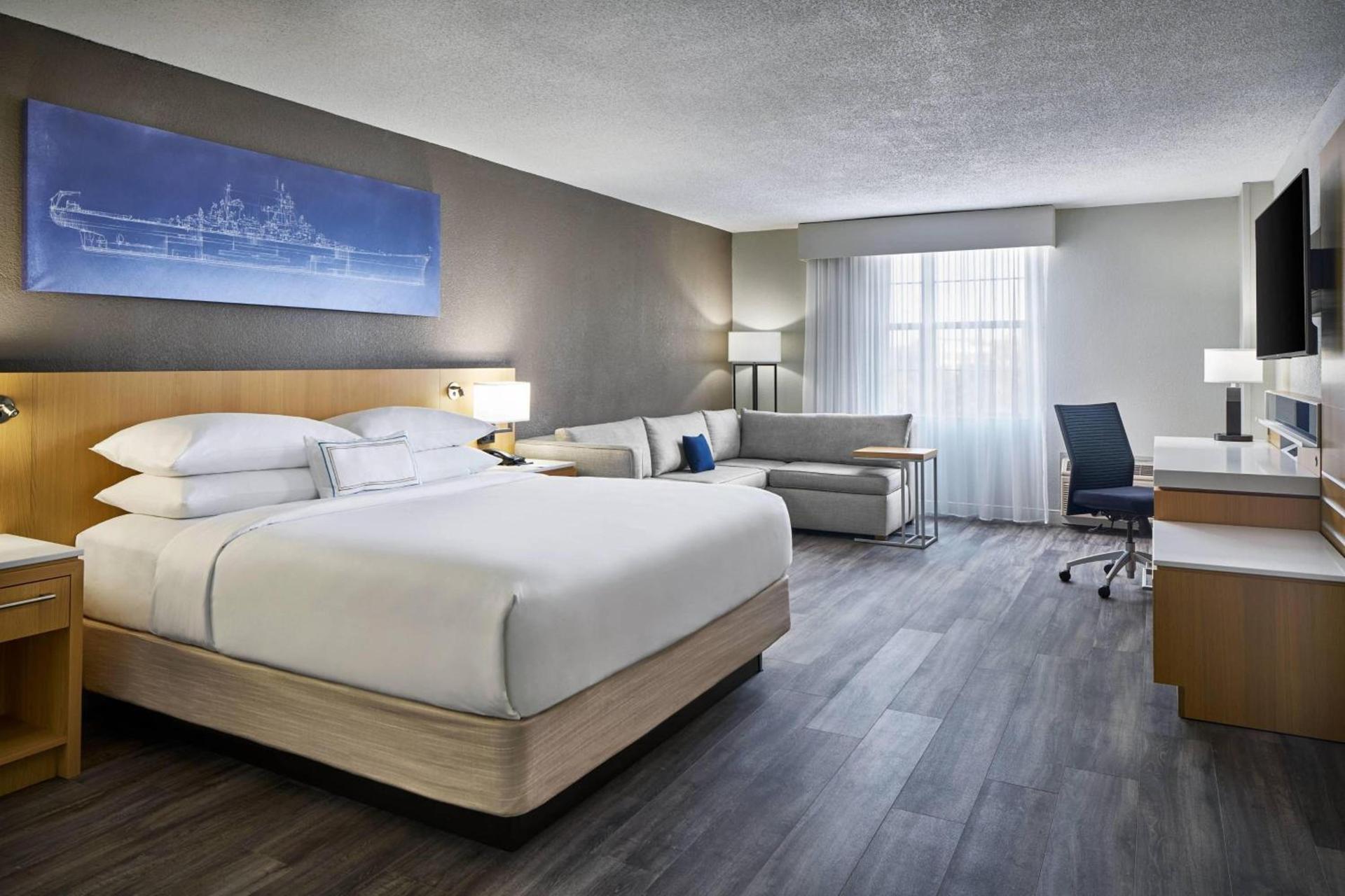 Delta Hotels by Marriott Norfolk Airport photo 10