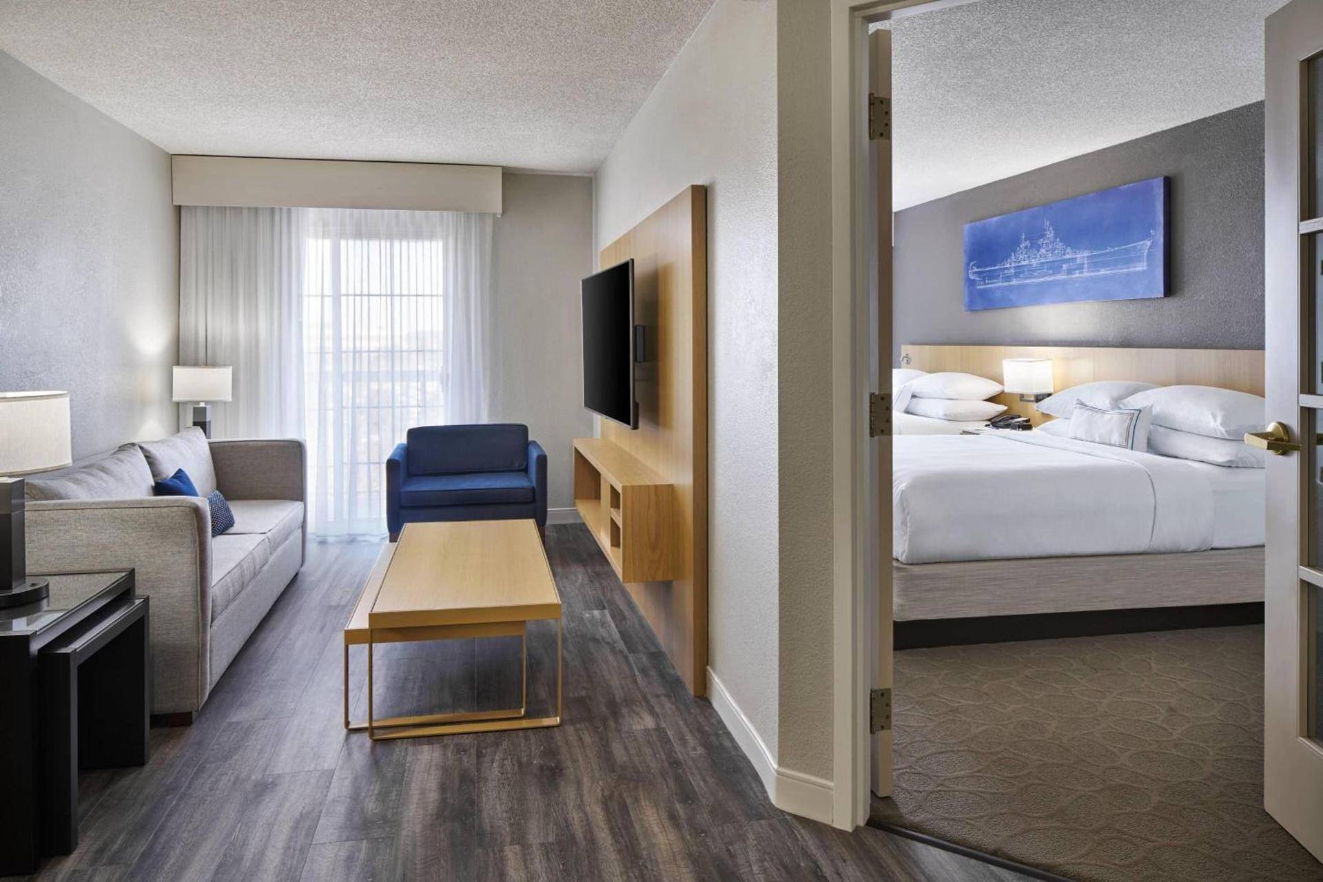 Delta Hotels by Marriott Norfolk Airport photo 11