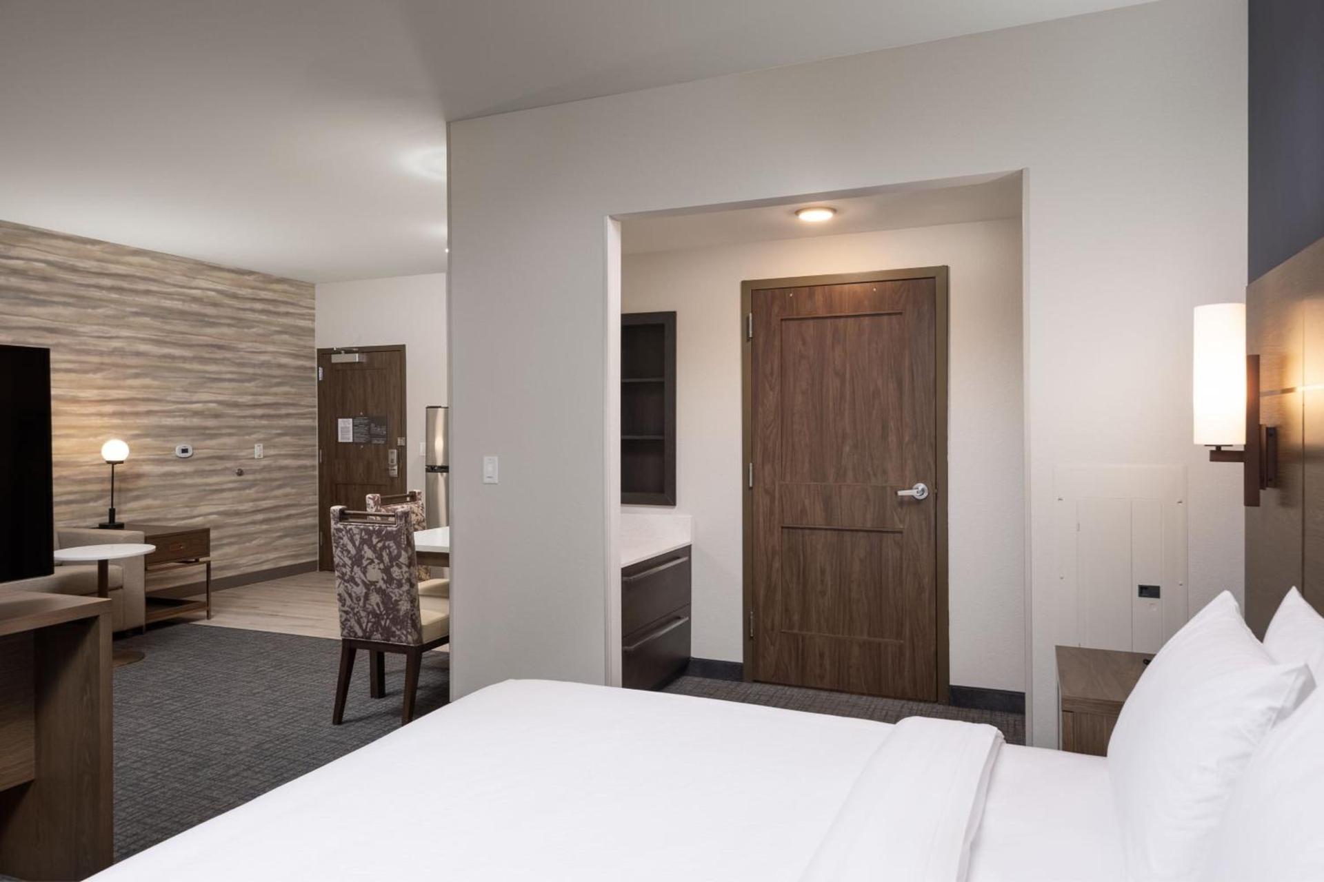 Residence Inn by Marriott Denver Aurora photo 27