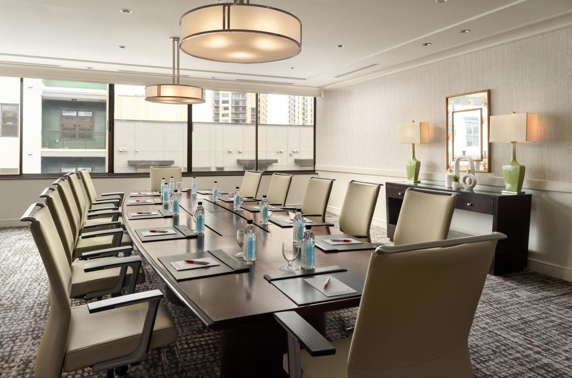 Wyndham Atlanta Buckhead Hotel & Conference Center photo 6