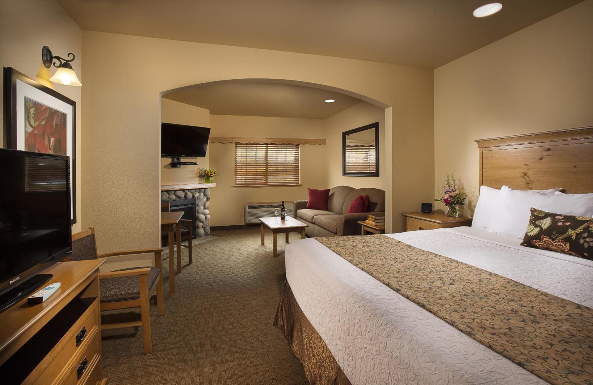 Icicle Village Resort photo 5