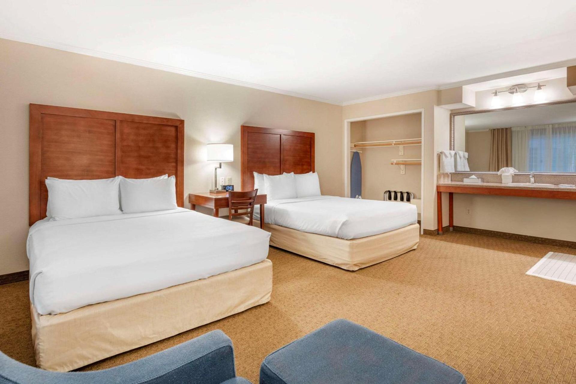 Comfort Inn Santa Monica - West Los Angeles photo 22
