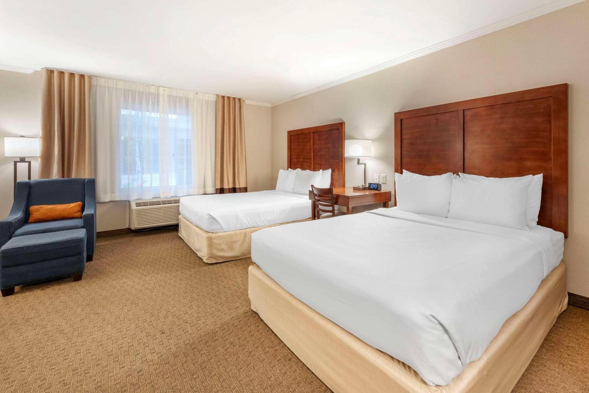 Comfort Inn Santa Monica - West Los Angeles photo 23