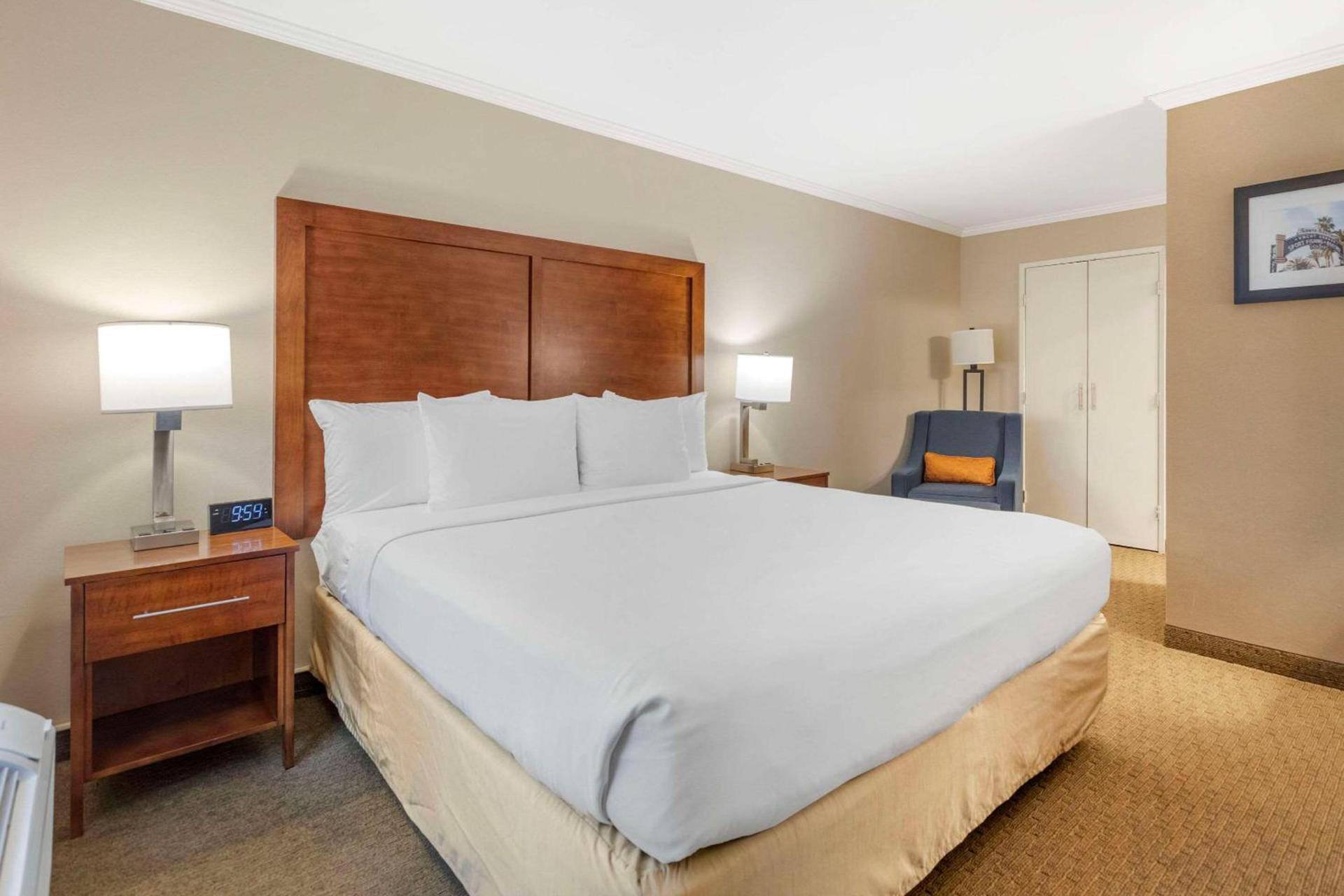 Comfort Inn Santa Monica - West Los Angeles photo 26