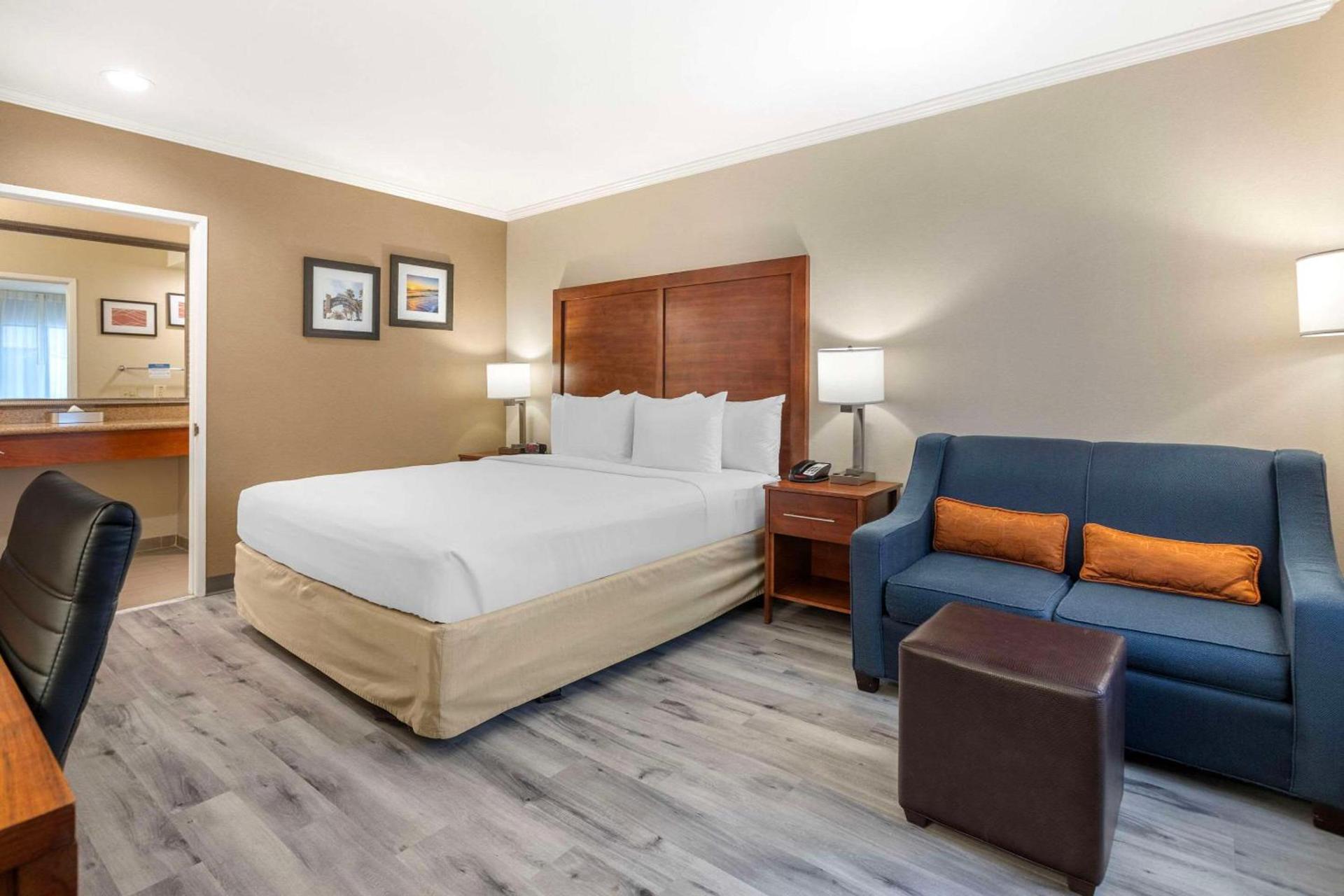 Comfort Inn Santa Monica - West Los Angeles photo 34