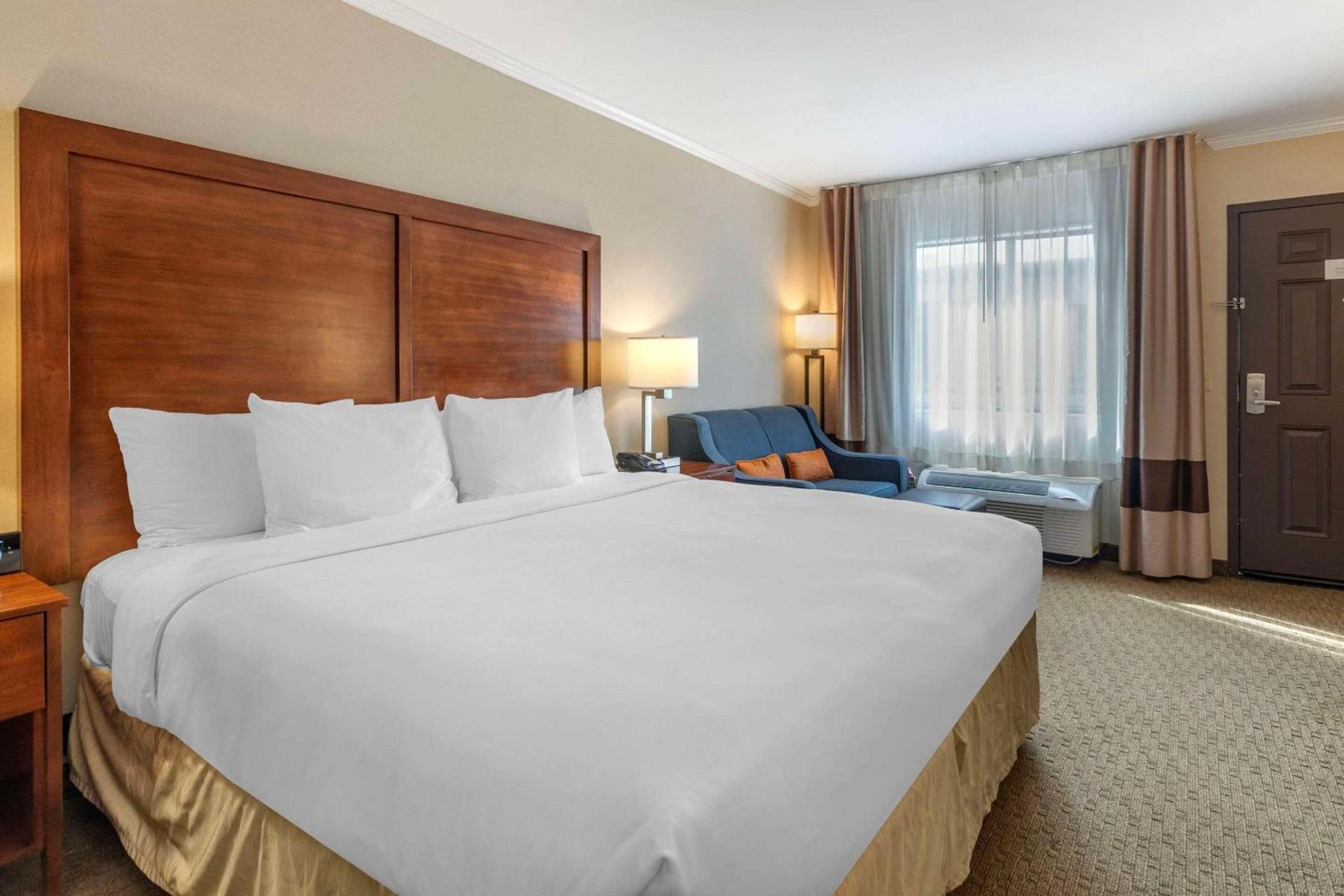 Comfort Inn Santa Monica - West Los Angeles photo 39
