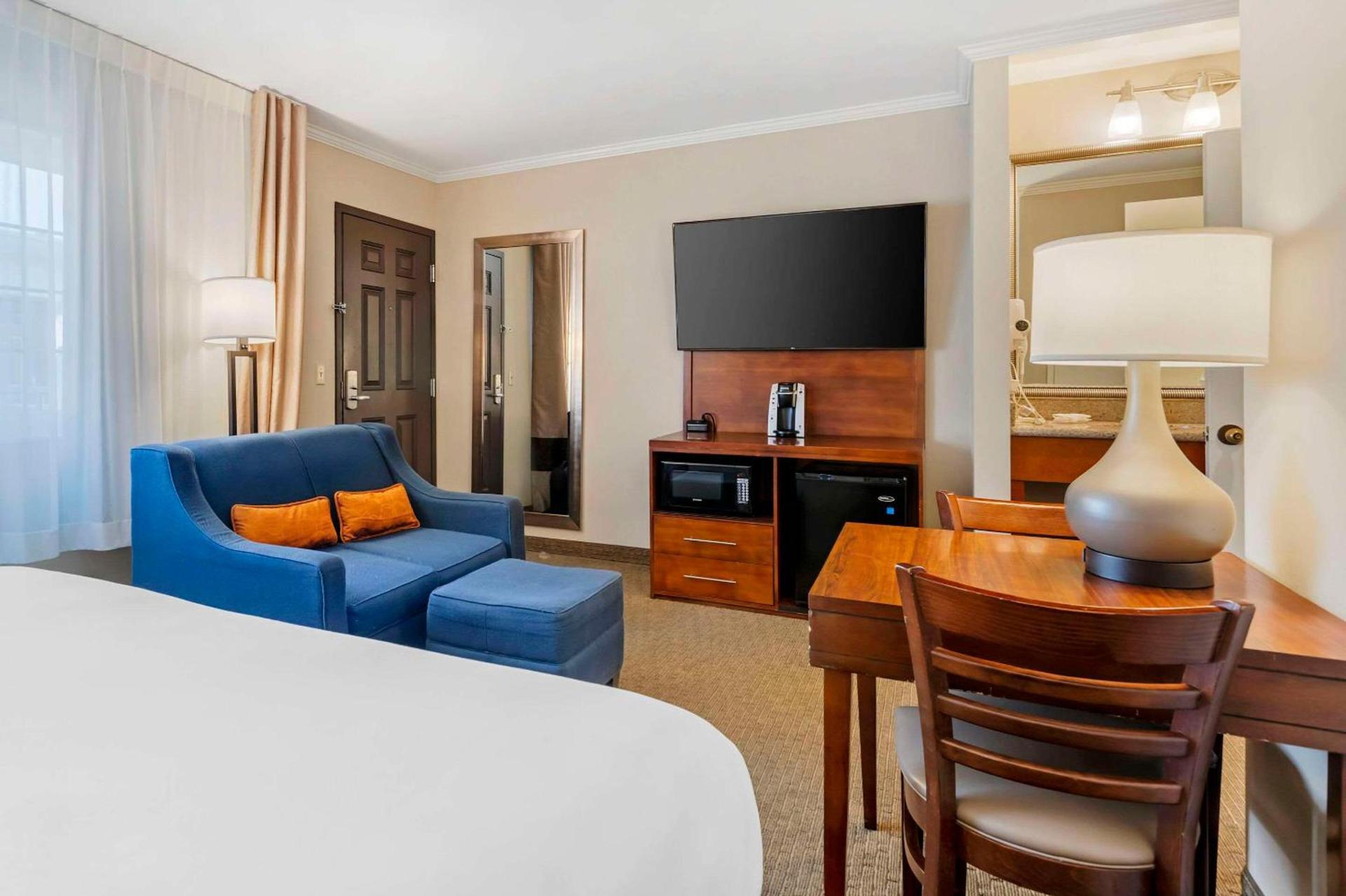 Comfort Inn Santa Monica - West Los Angeles photo 50
